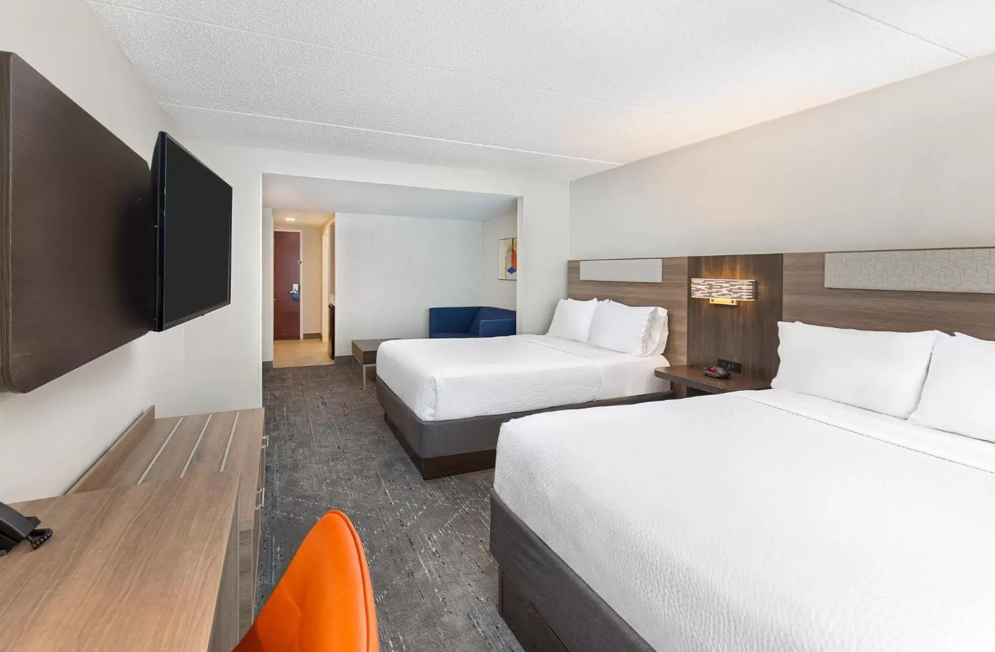 Photo of the whole room in Holiday Inn Express & Suites Columbus at Northlake, an IHG Hotel