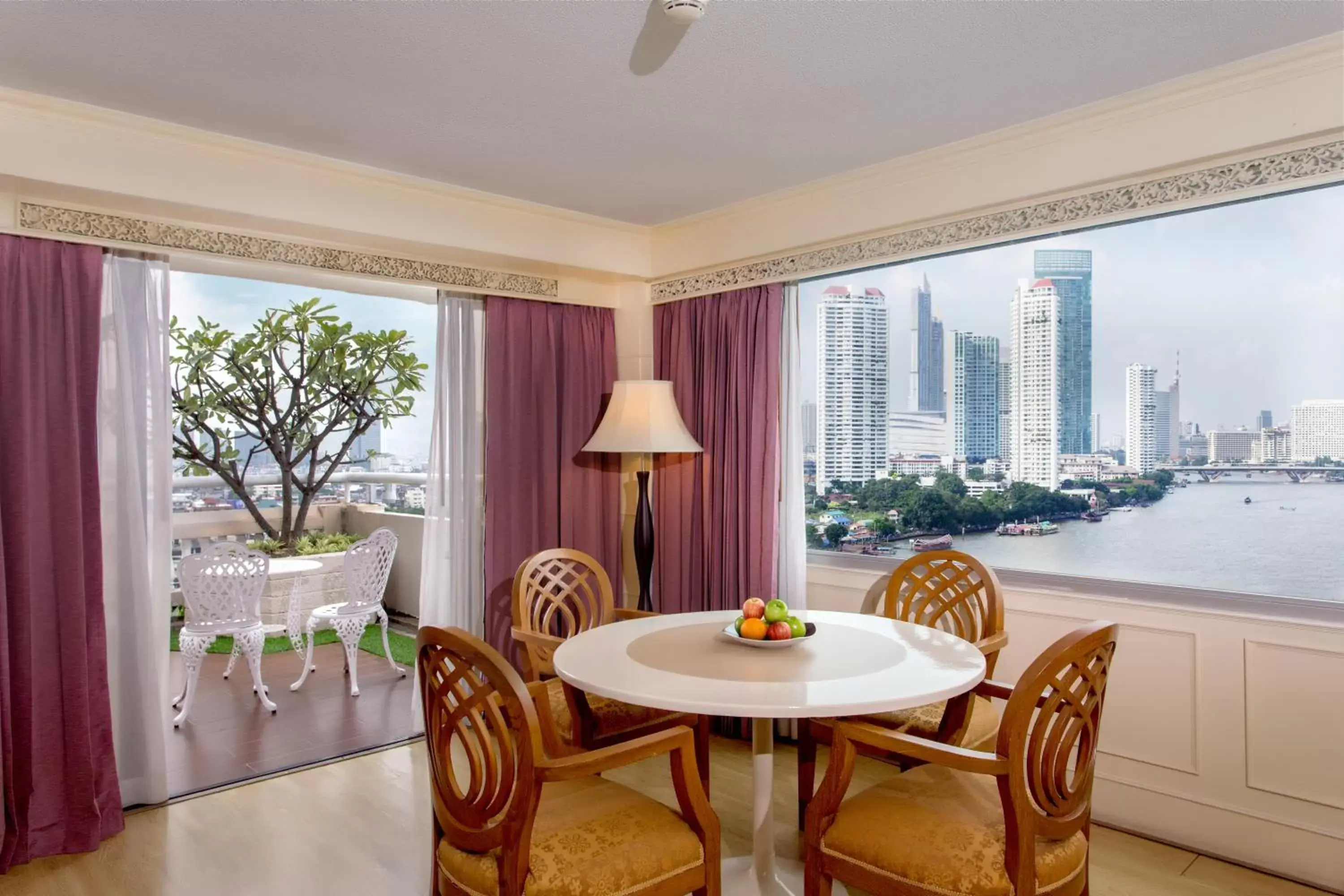 King Suite with Terrace in Ramada Plaza by Wyndham Bangkok Menam Riverside