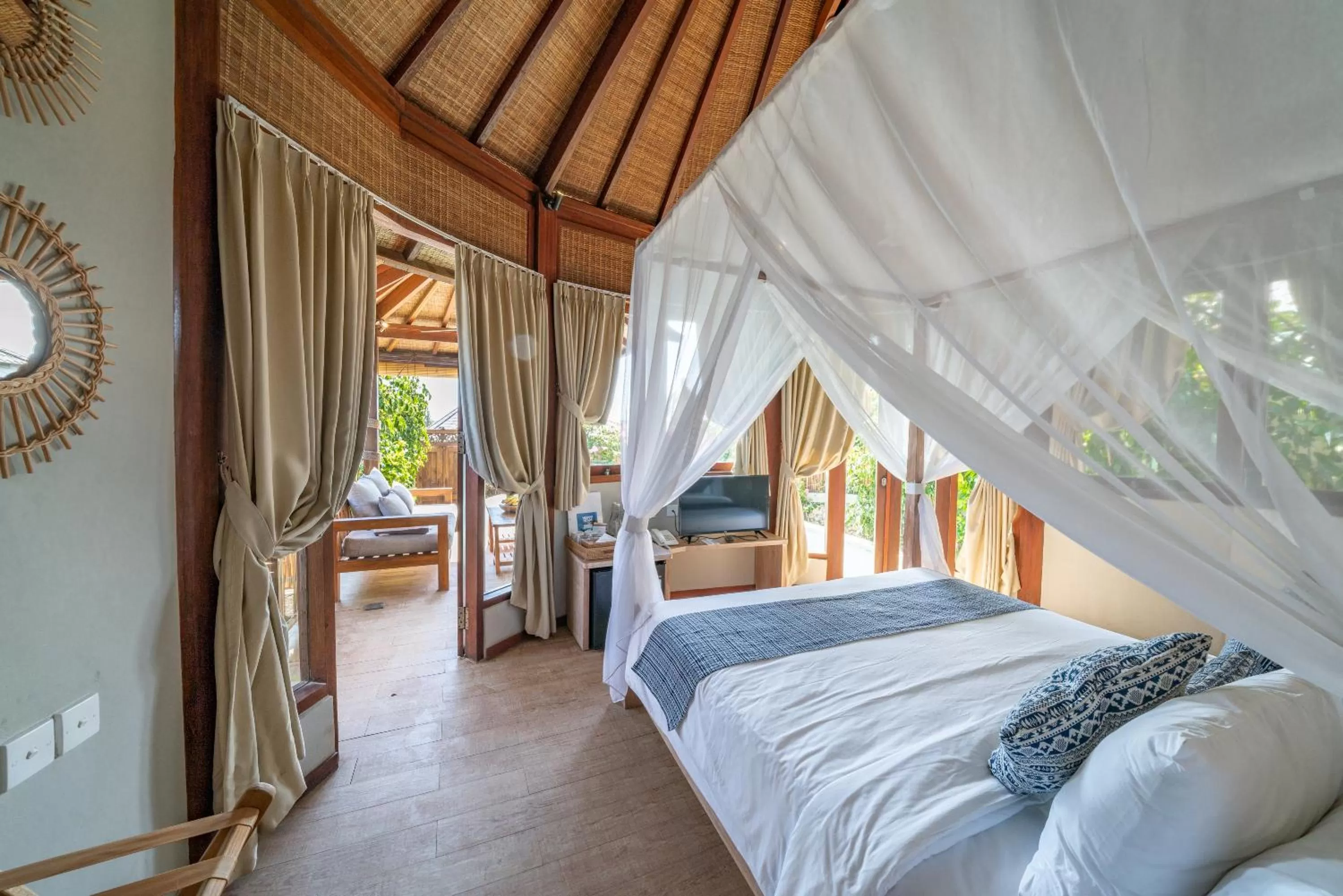 Photo of the whole room, Bed in Blue Lagoon Avia Villas