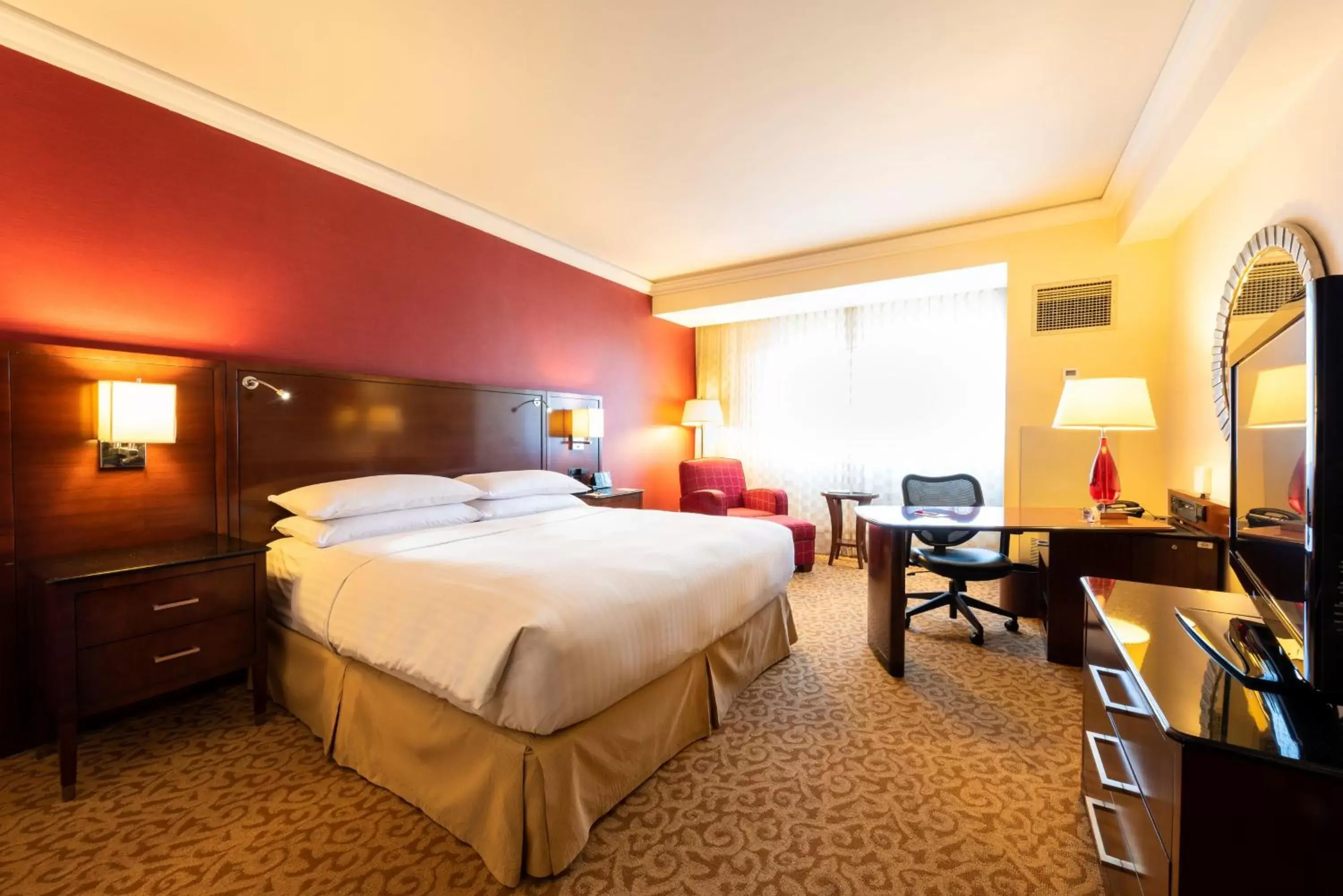 Bed in Aguascalientes Marriott Hotel