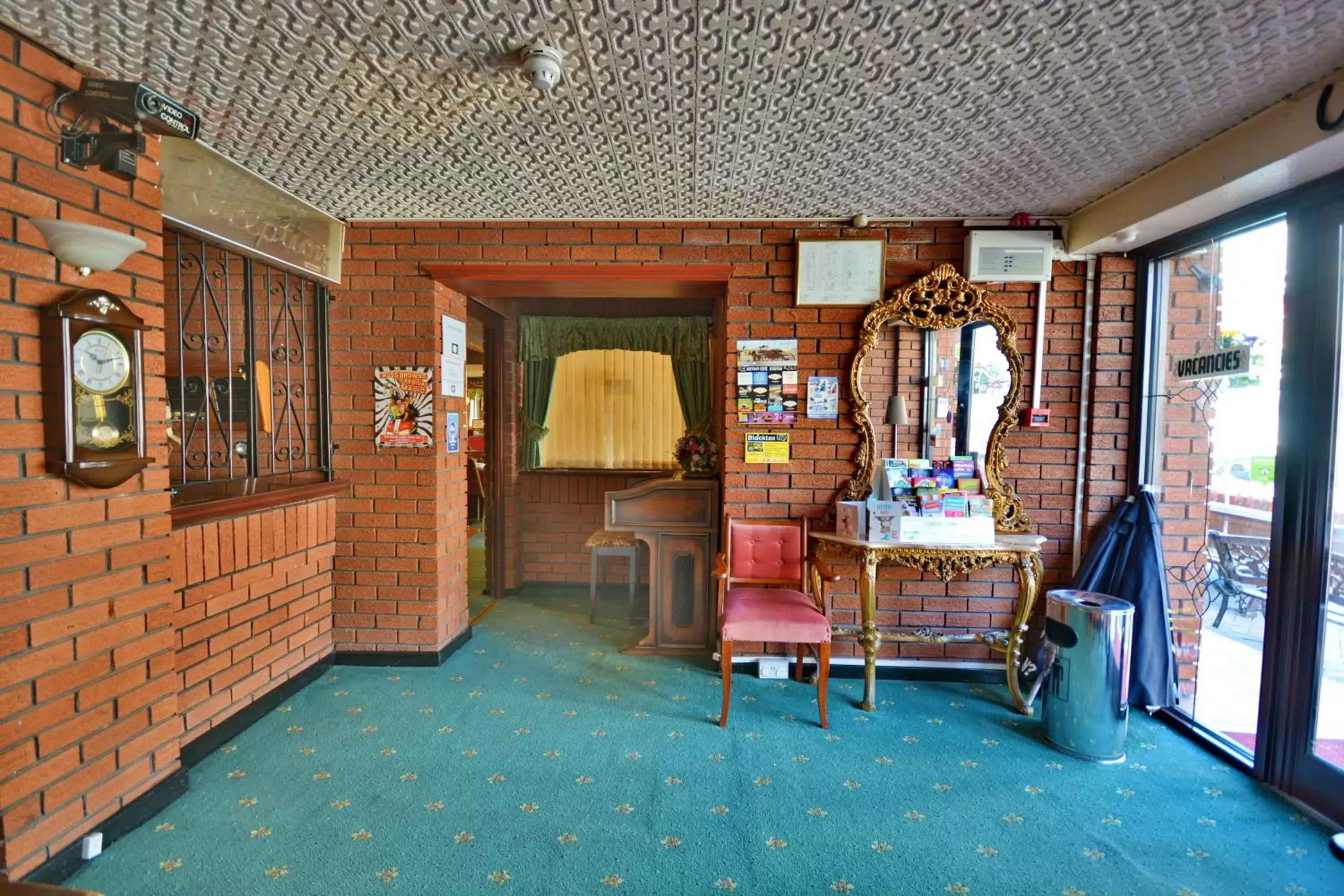 Lobby or reception in Royal Oakwell Hotel