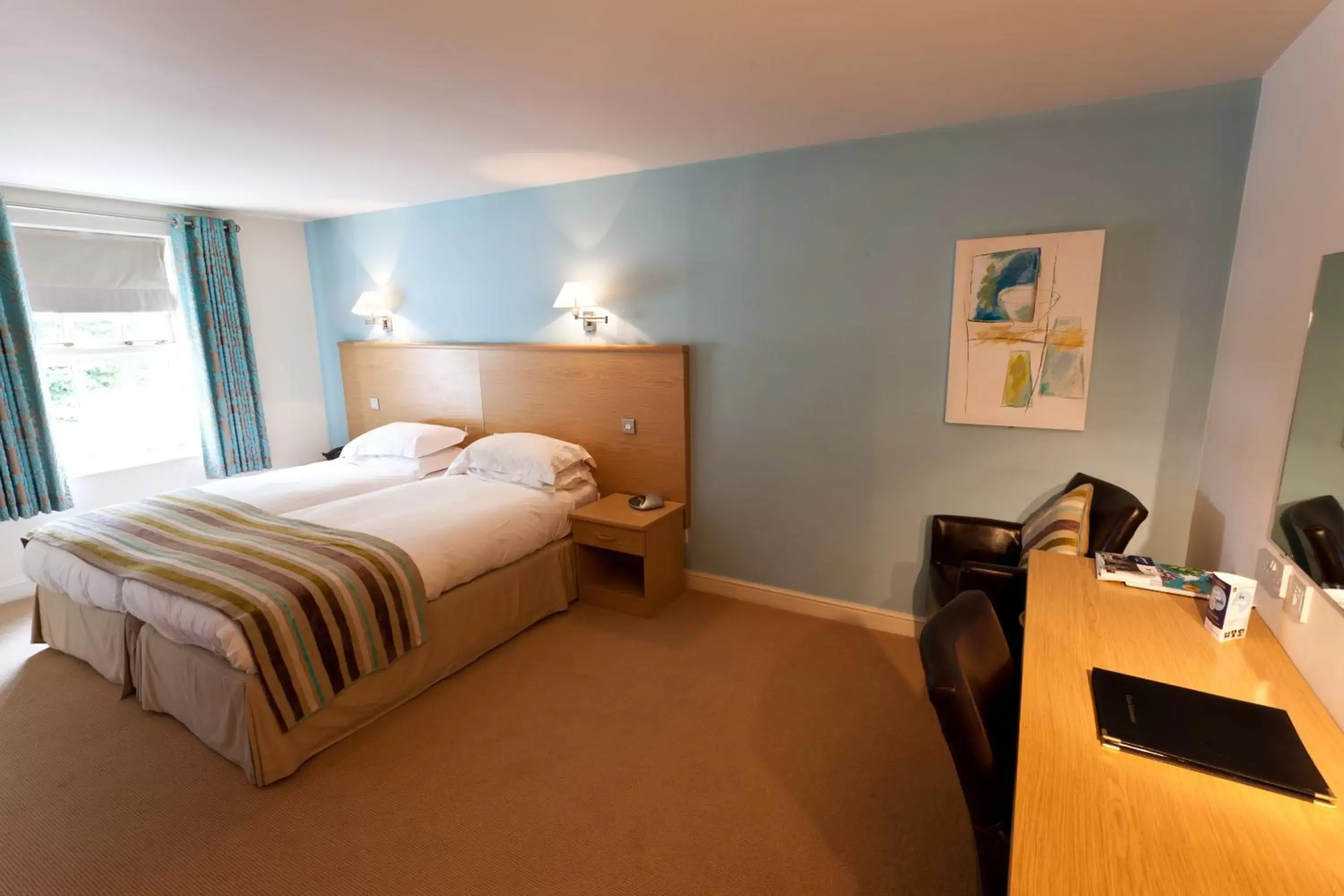 Food and drinks, Bed in Best Western Plus Sheffield Mosborough Hall Hotel