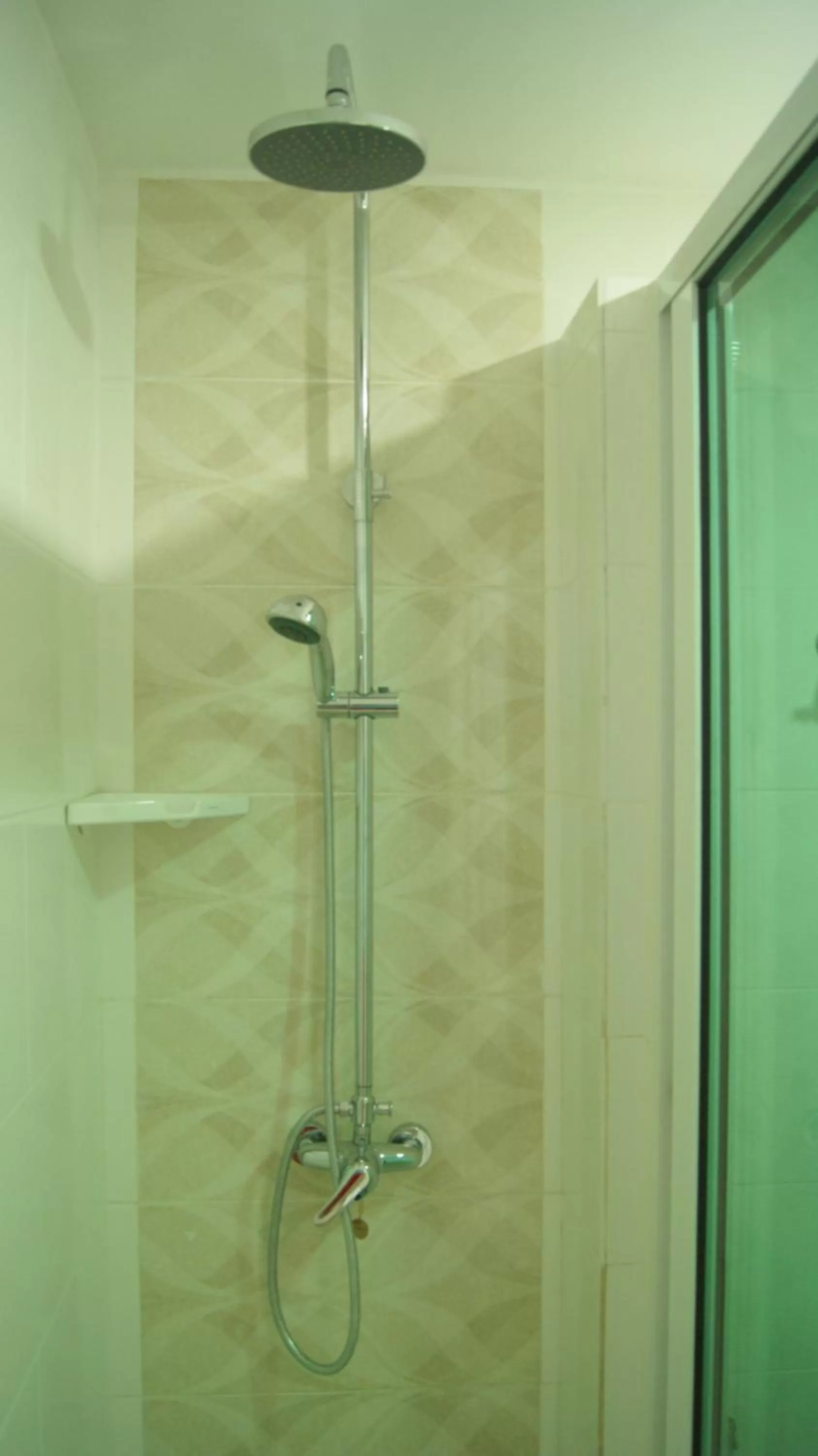 Shower in Wang Valley Resort