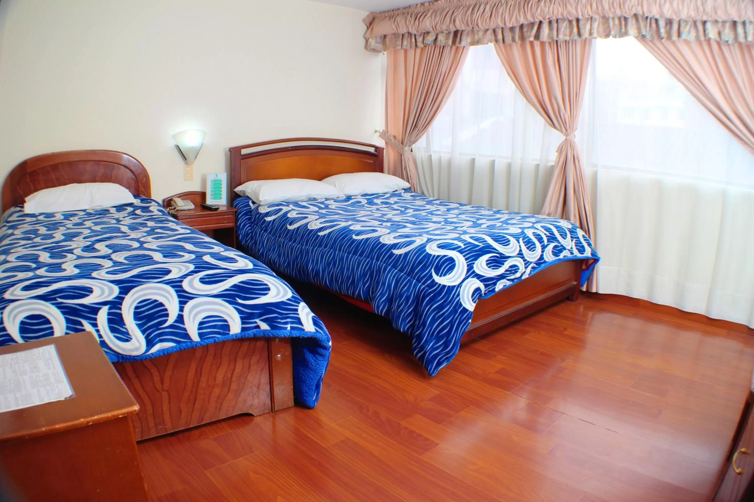 Bed in Hotel Santa Isabel 2