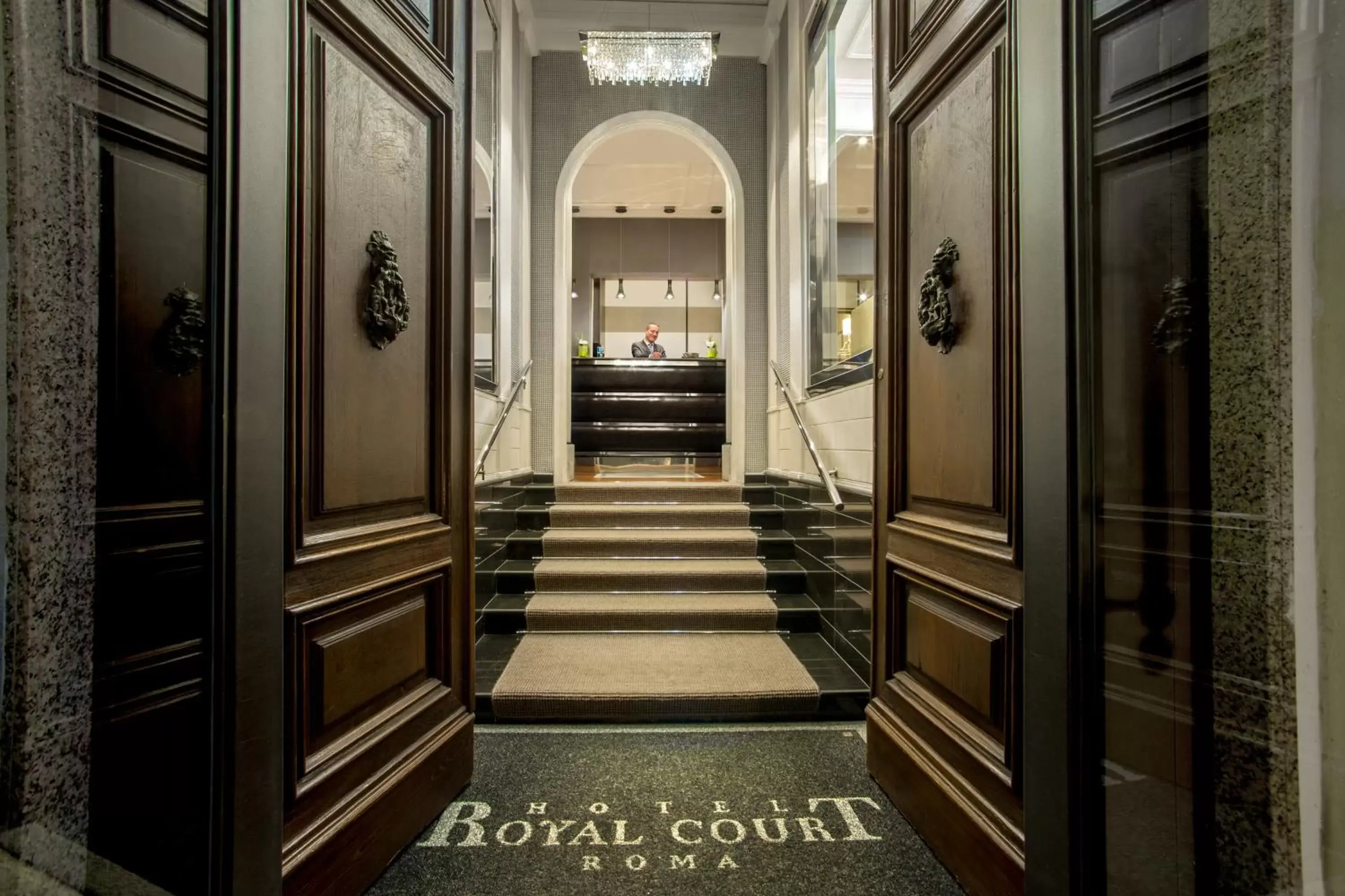 Facade/entrance in Hotel Royal Court