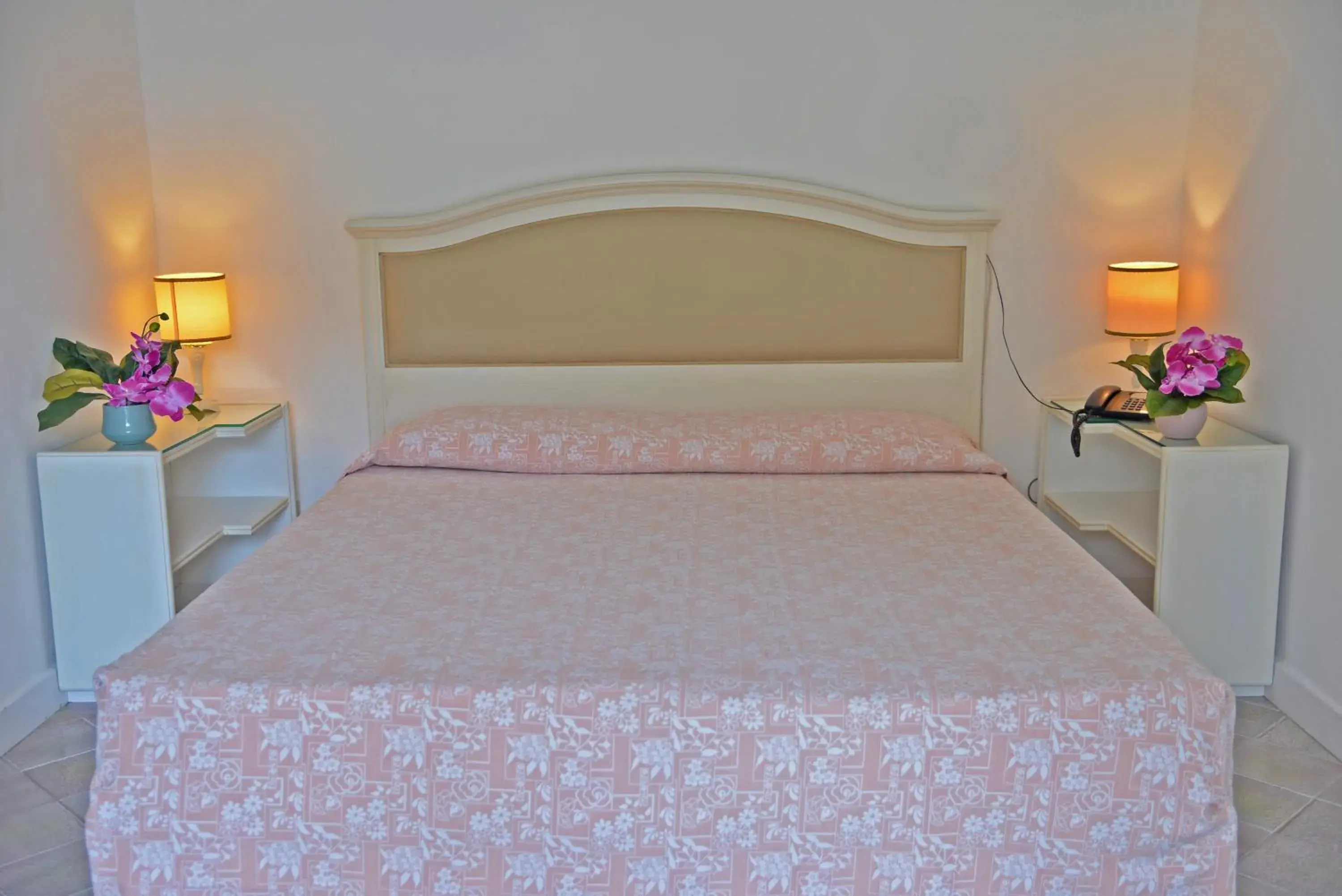 Bed in Hotel San Felice