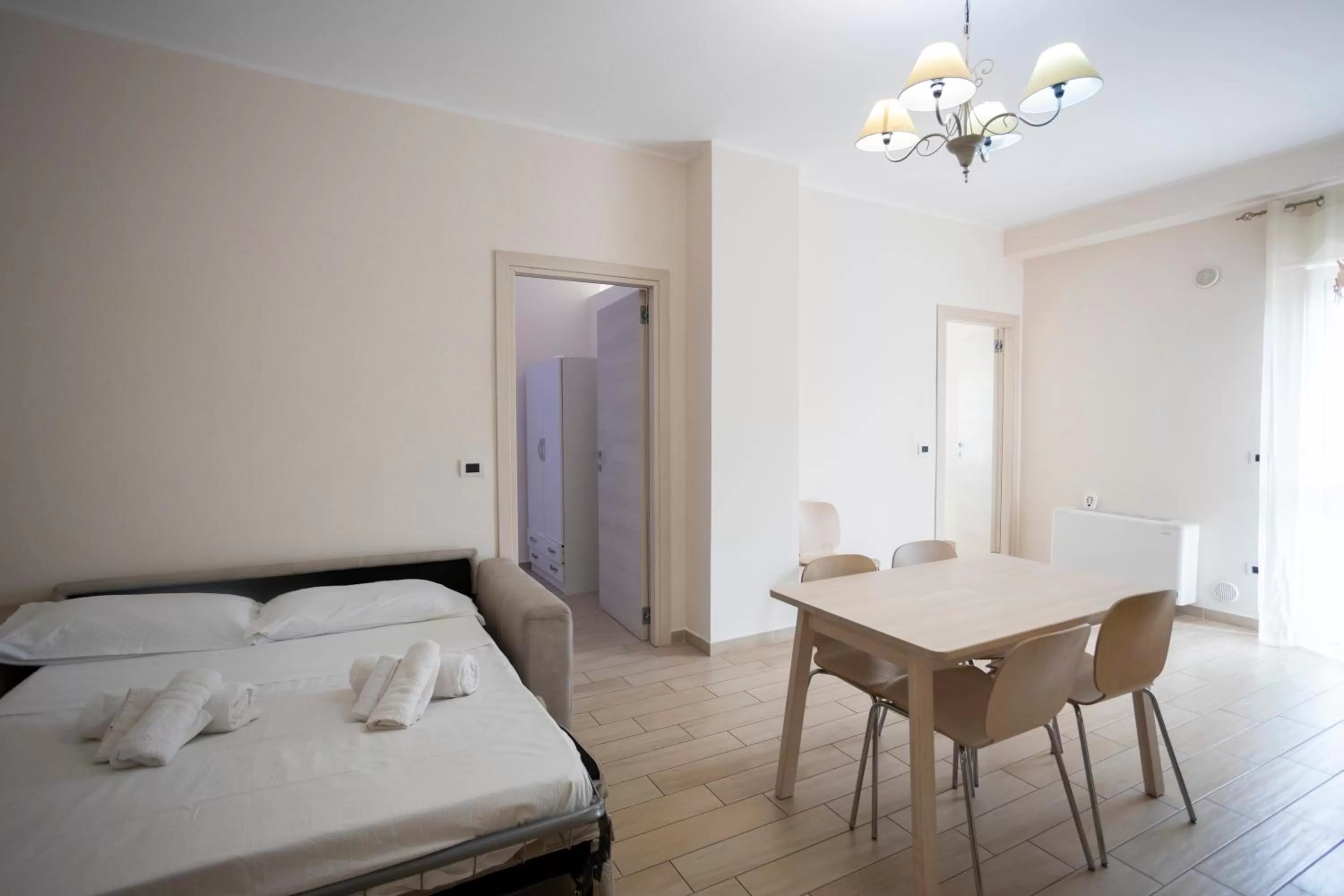 Photo of the whole room, Bed in Residence O'Sole Mio Pompei