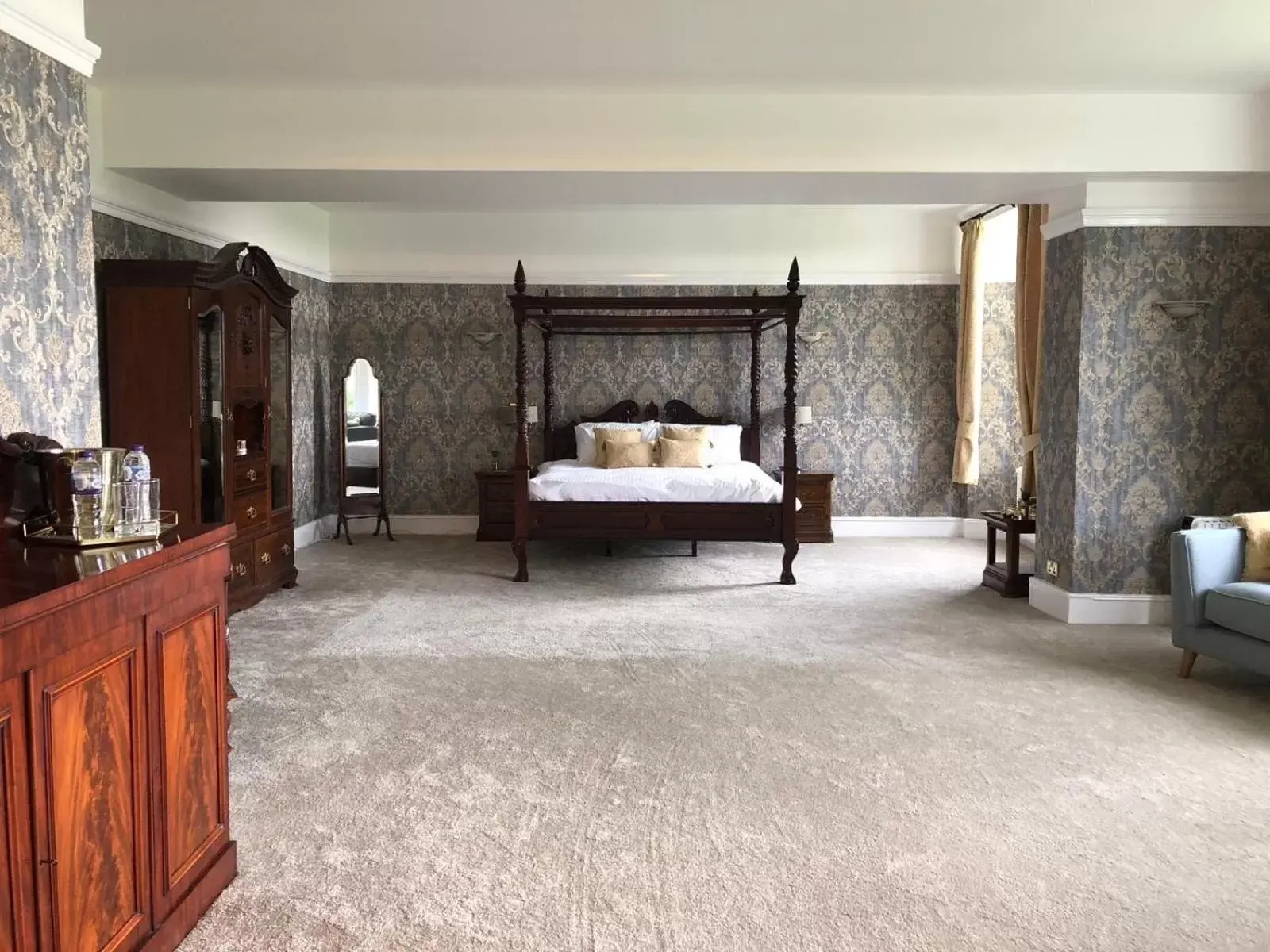 Bed in Oswald House