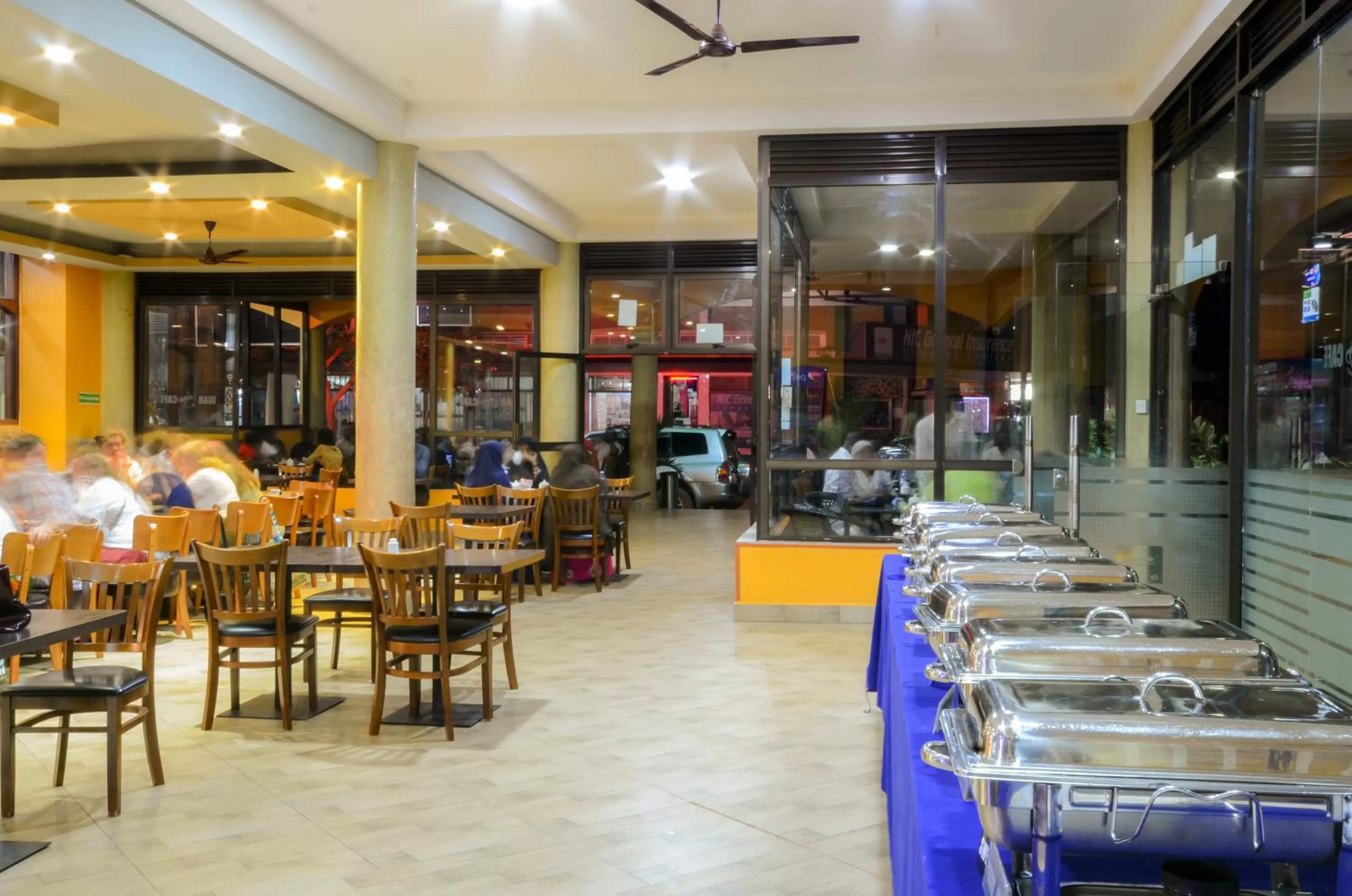 Buffet breakfast in Igar Plaza Hotel