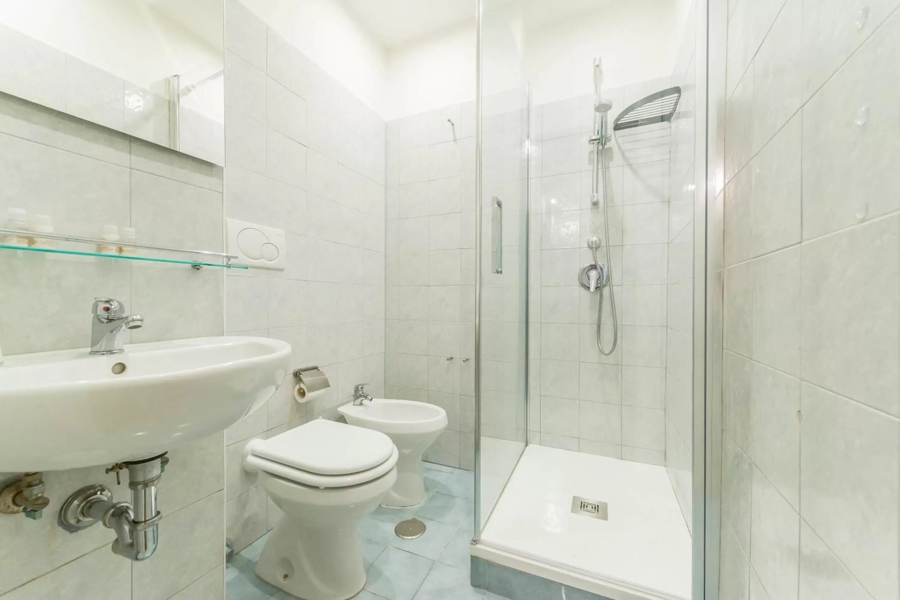 Shower, Bathroom in I Mulini A Vento