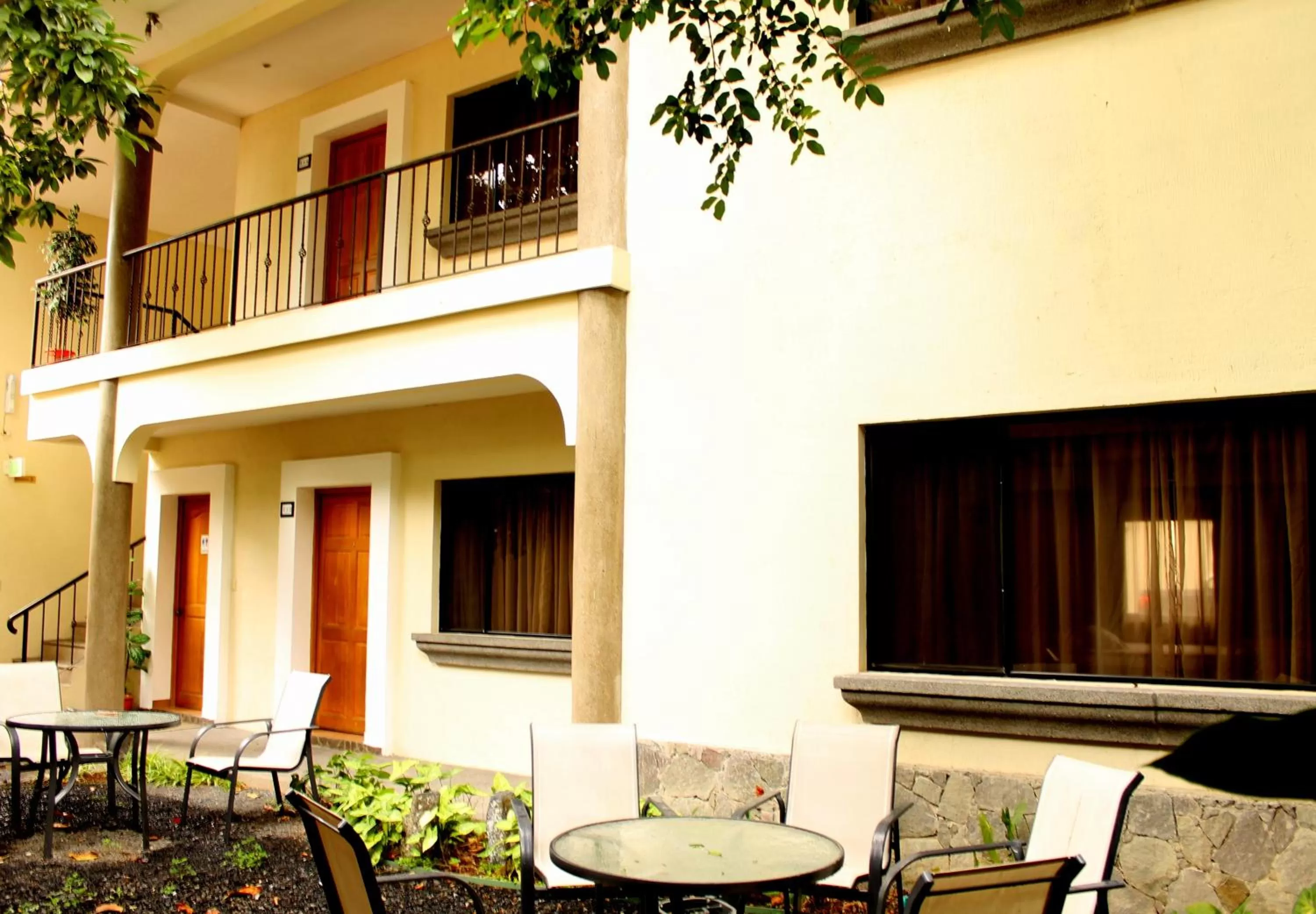 Facade/entrance in Las Magnolias Hotel Boutique