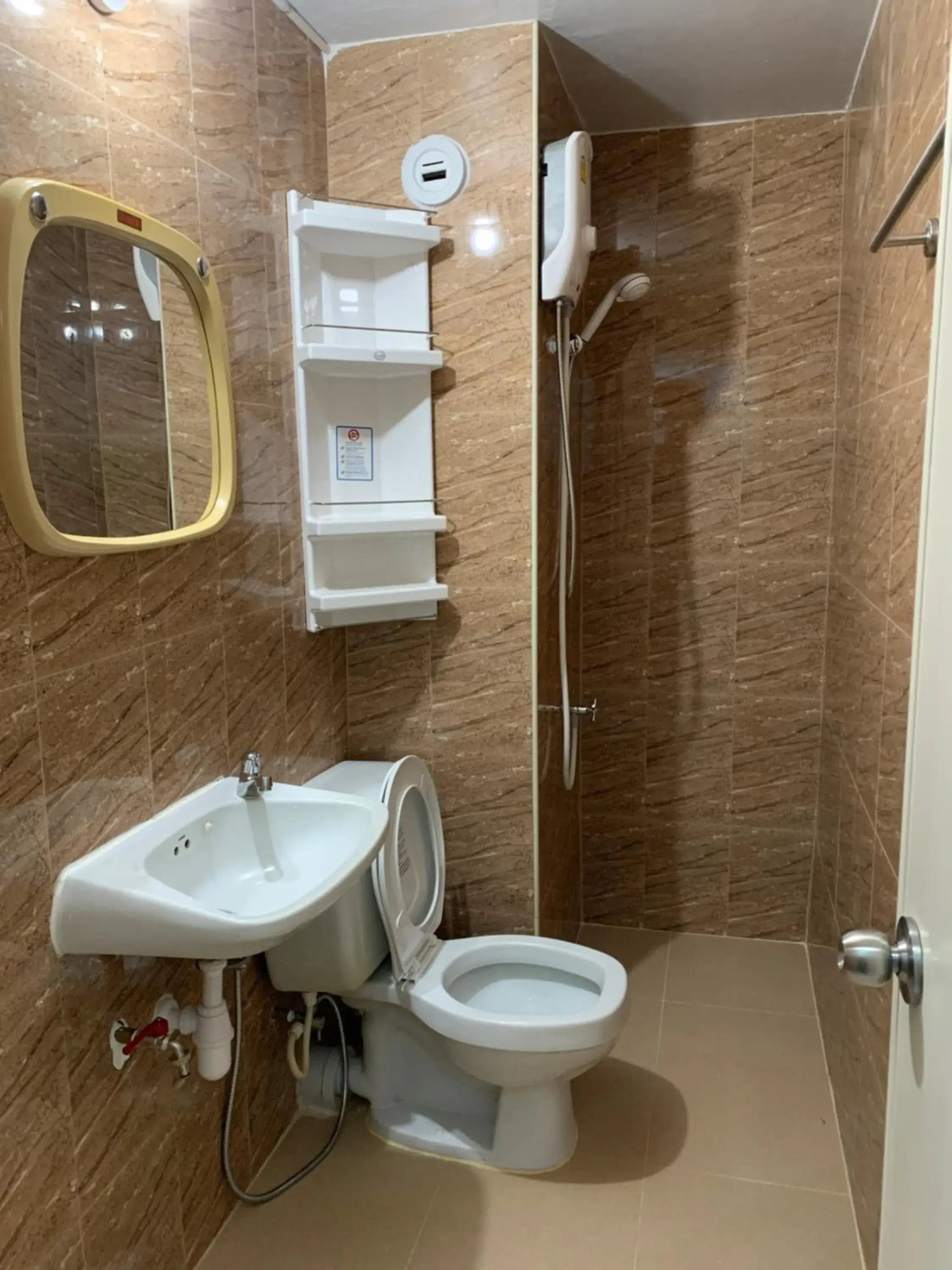 Bathroom in Muangthongthani Rental/Khun Dan