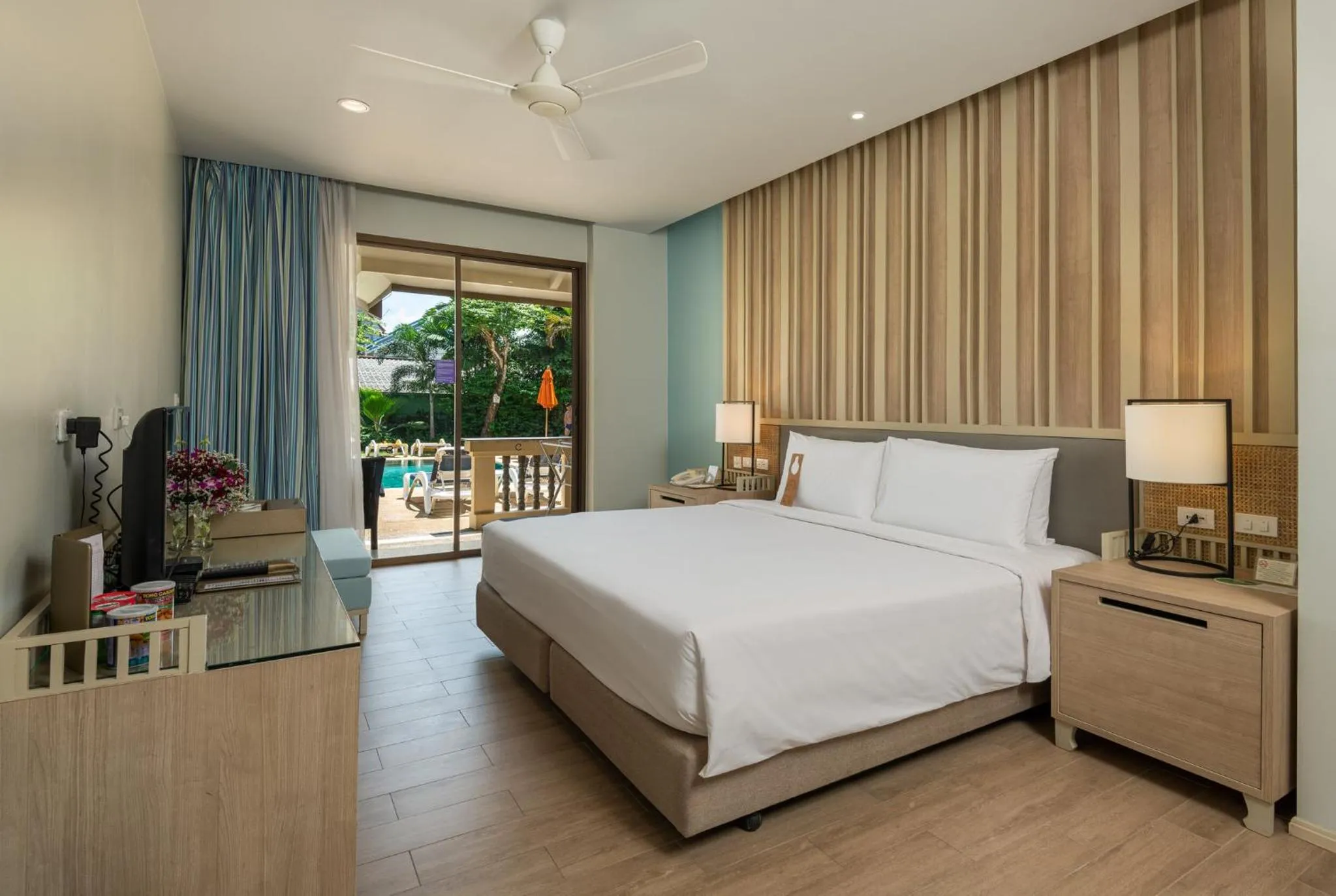 Bedroom, Bed in Centara Kata Resort Phuket