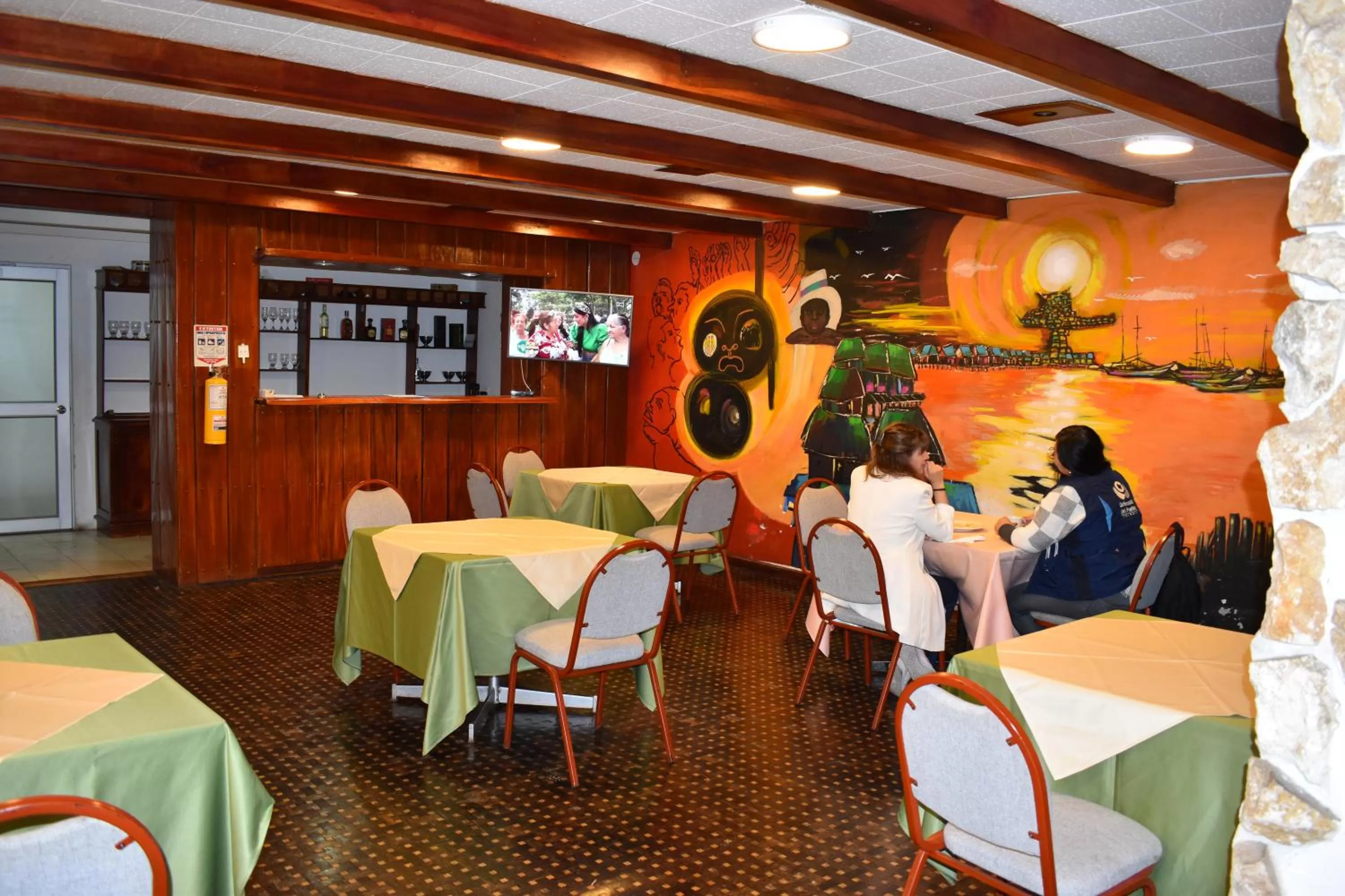 Restaurant/Places to Eat in Hotel Morasurco