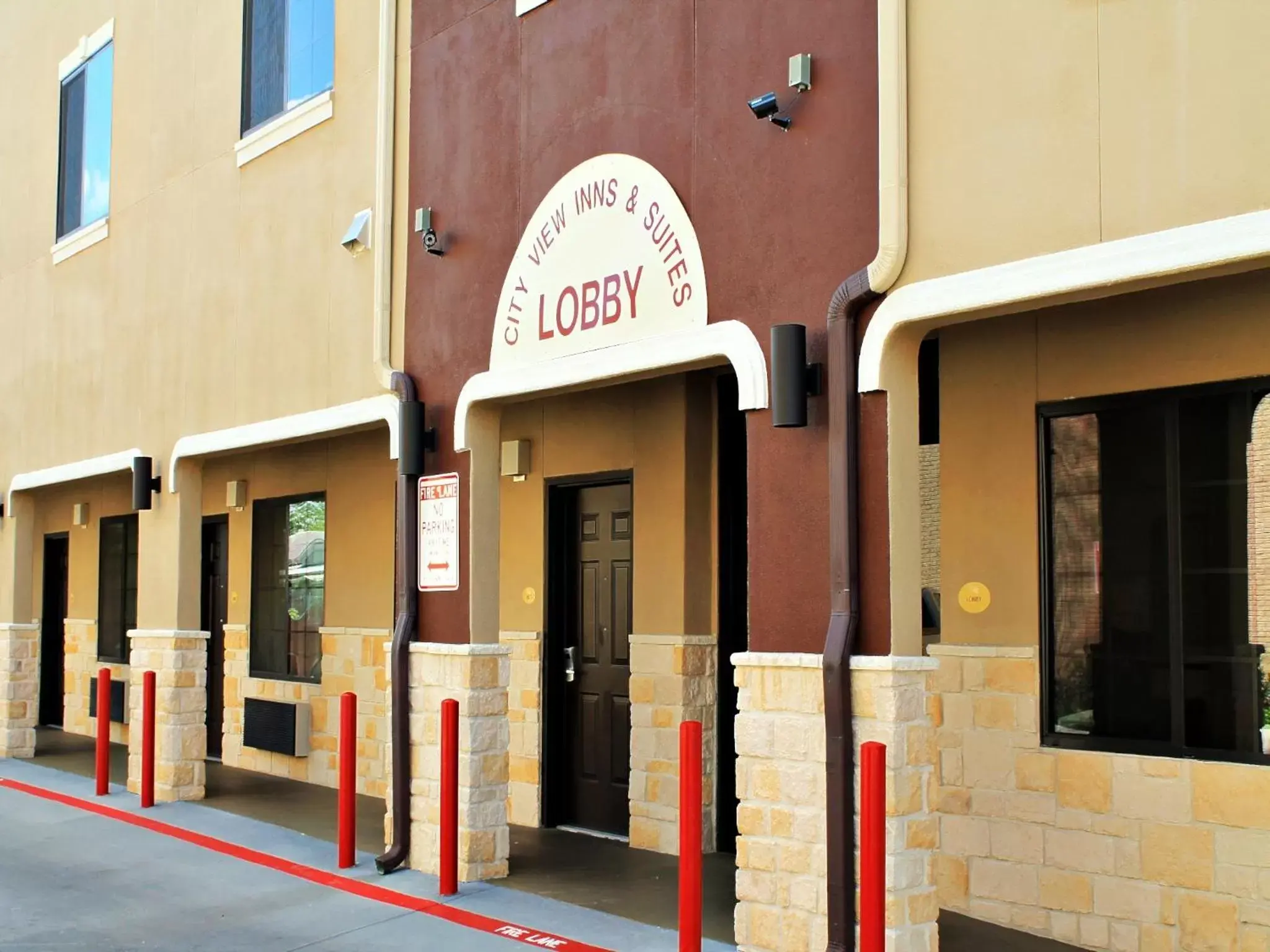 Facade/entrance in Cityview Inn & Suites Downtown /RiverCenter Area Facade/entrance in Cityview Inn & Suites Downtown /RiverCenter Area