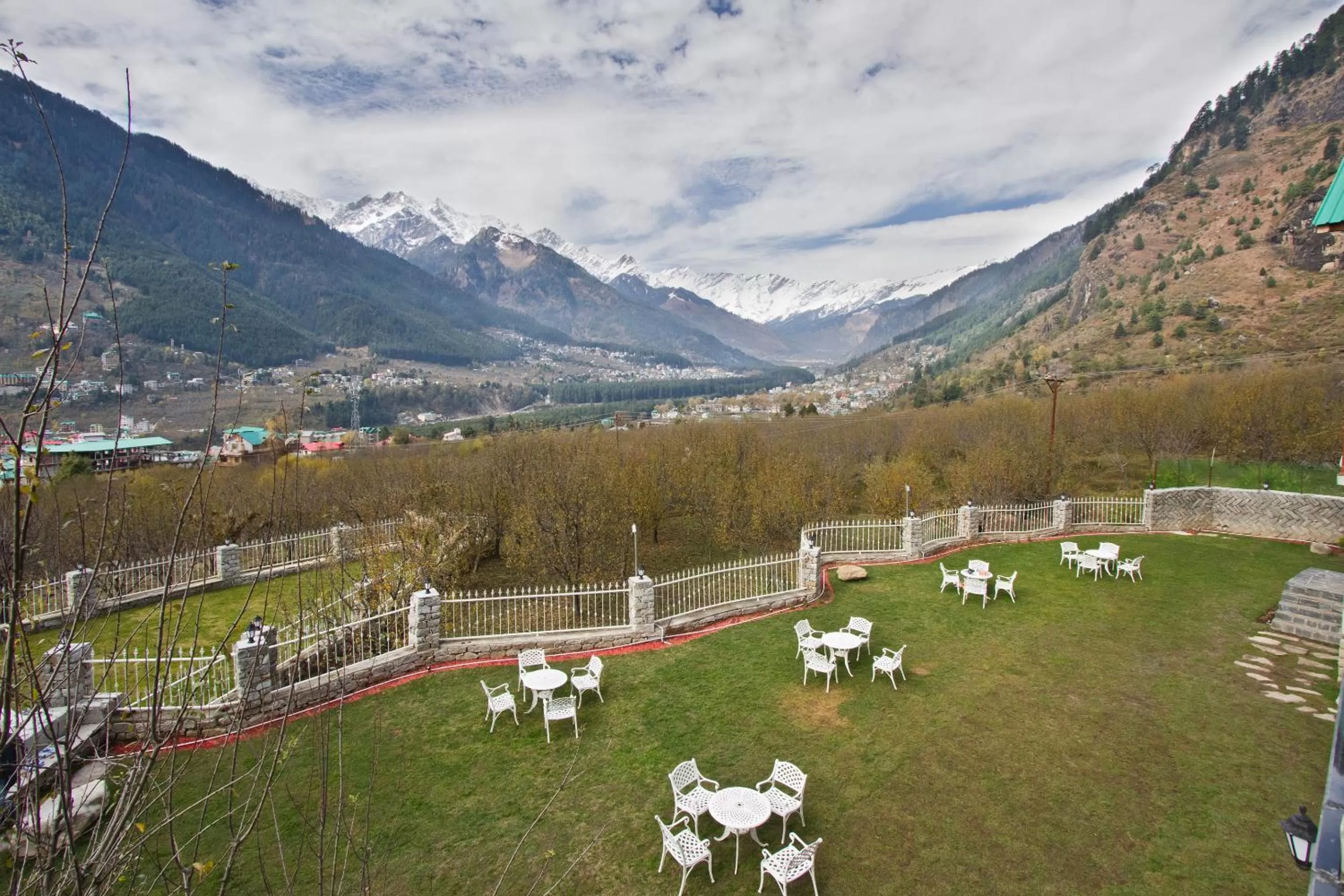 Mountain view in The Whitestone Resorts