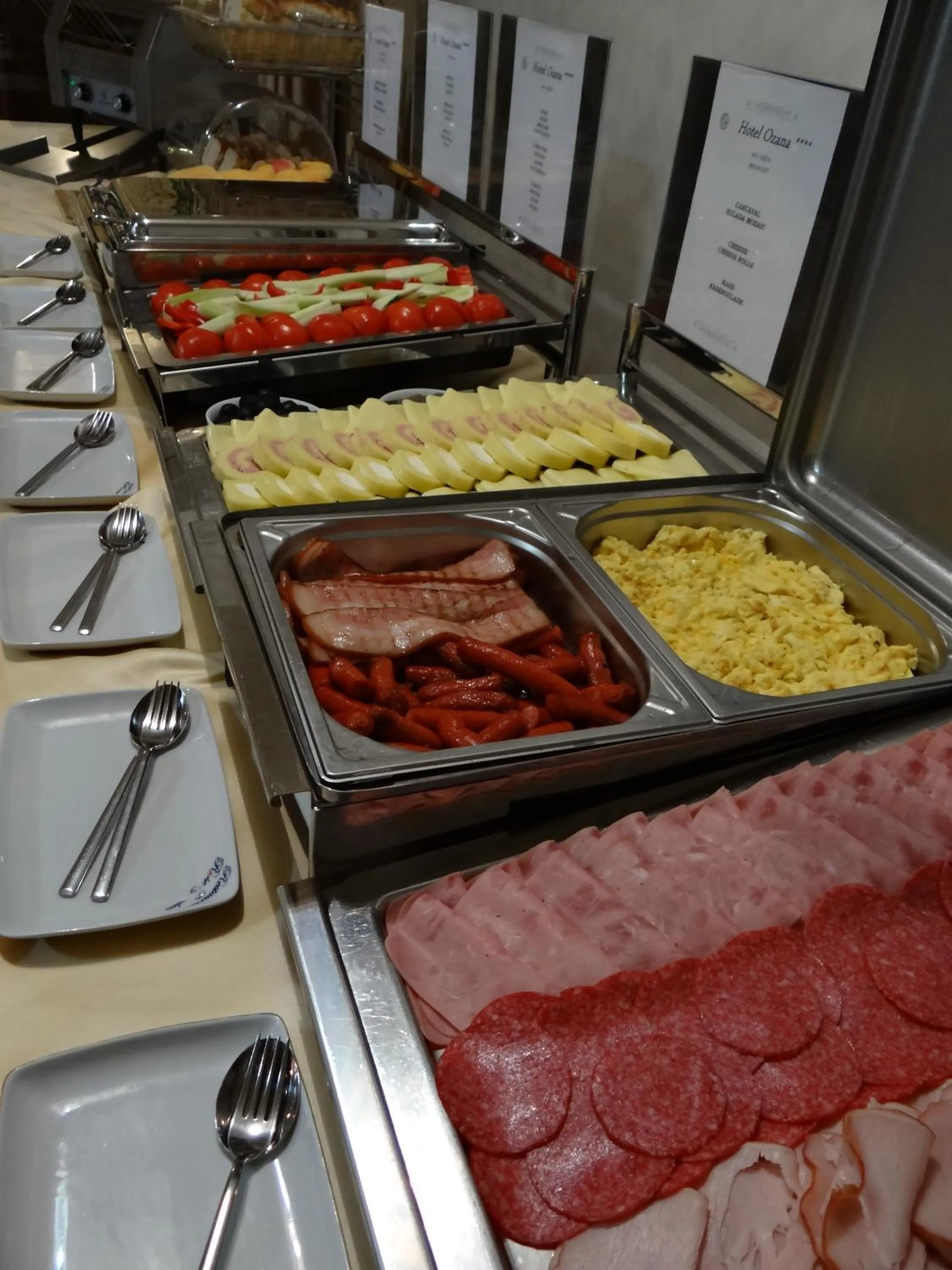 Breakfast in Hotel Ozana