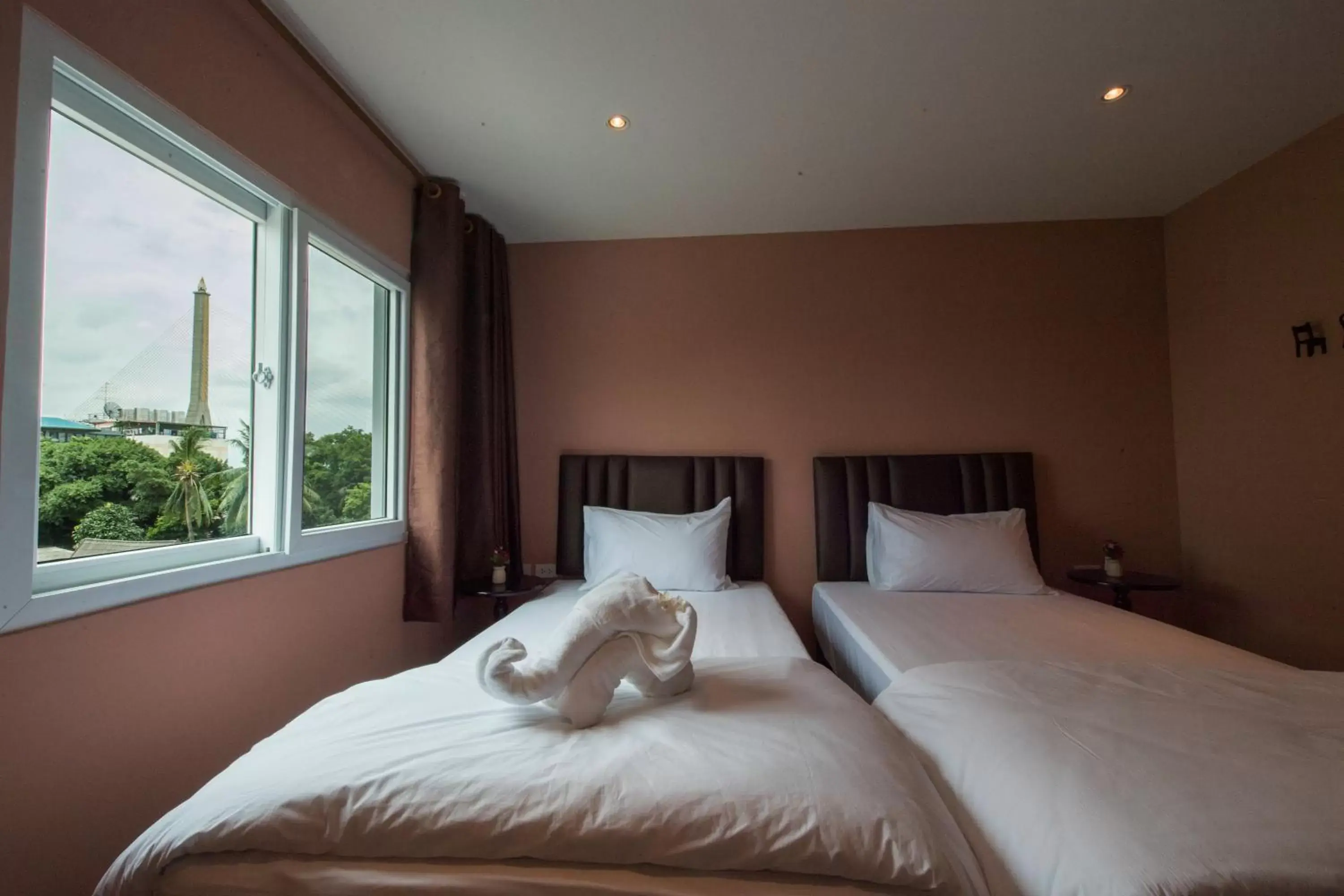 Standard Twin Room in Let's Zzz Bangkok Standard Twin Room in Let's Zzz Bangkok