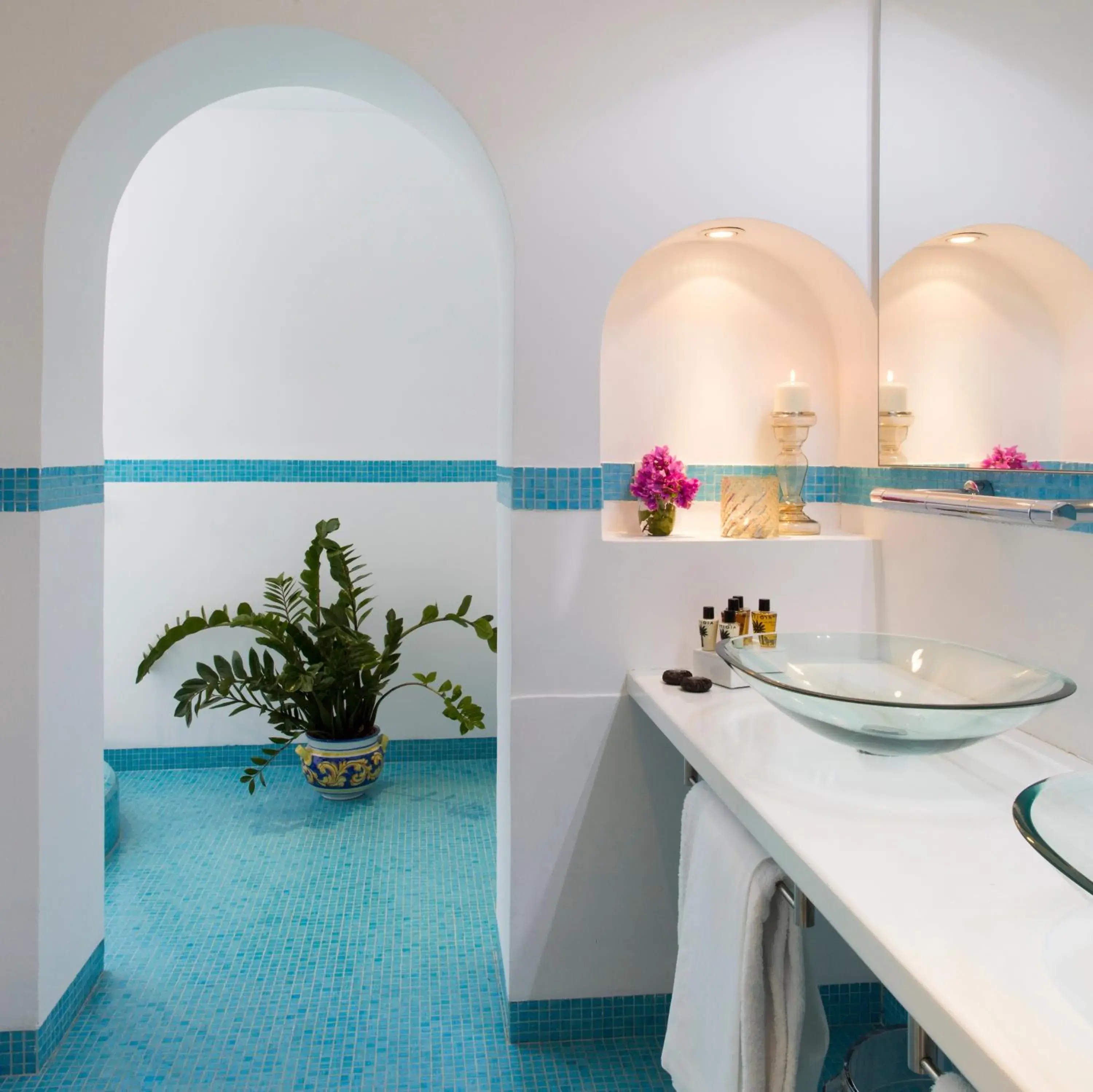 Bathroom in Hotel Piccolo Sant'Andrea