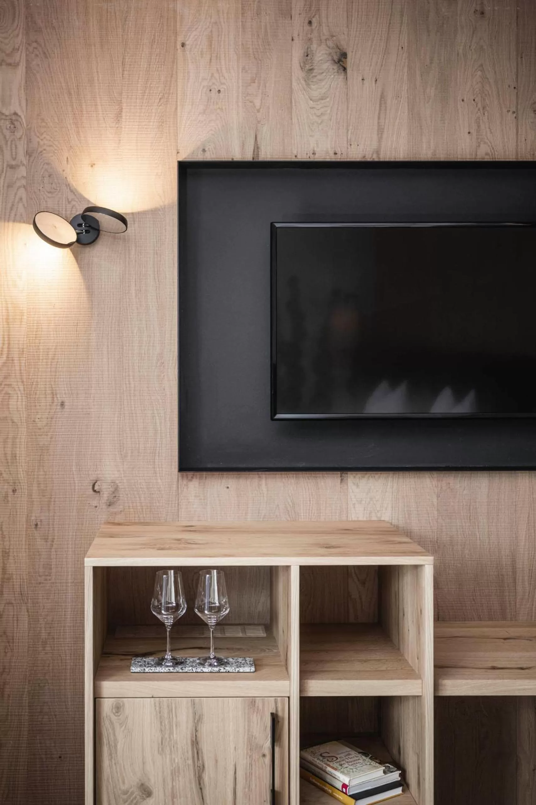 TV and multimedia in Schenna Resort