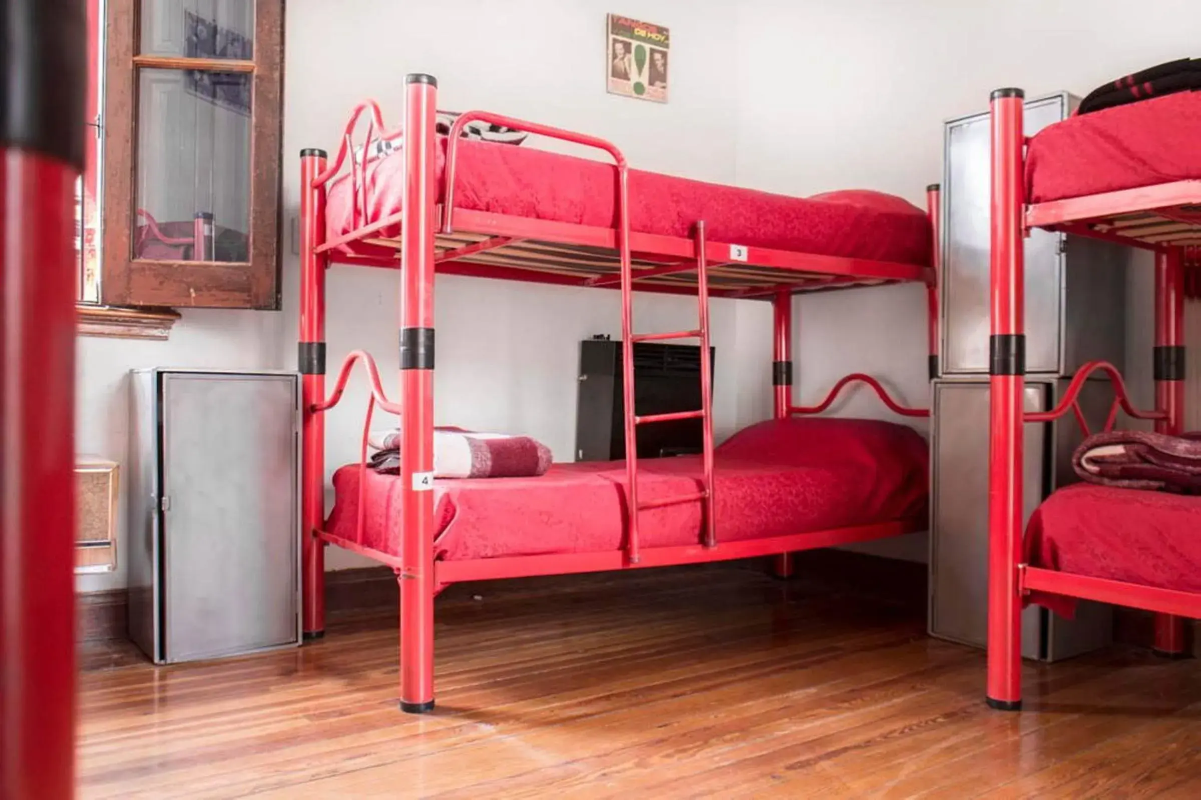 Bedroom, Bunk Bed in Play Hostel Soho