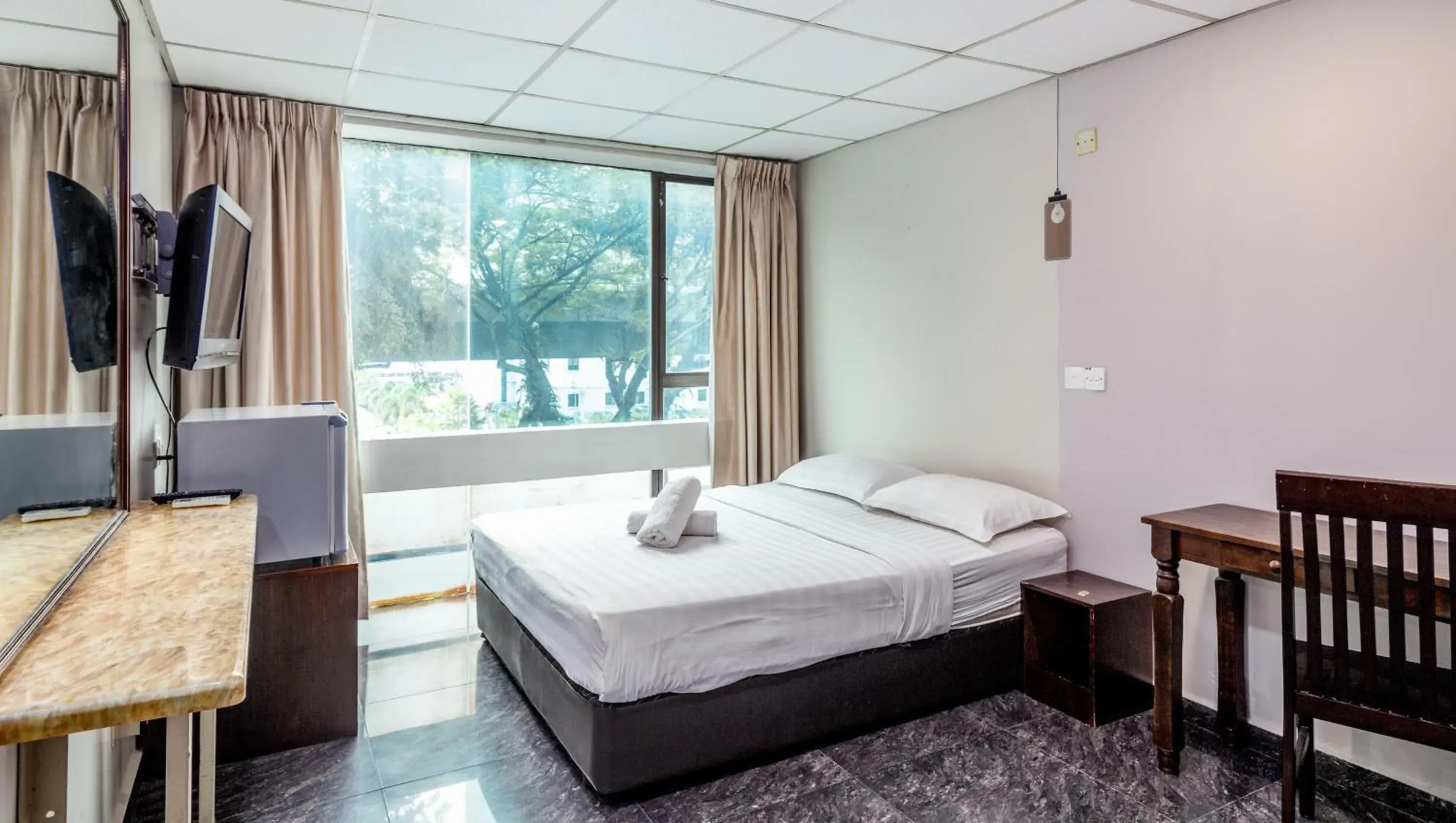 Bed in Subang Valley Bed in Subang Valley