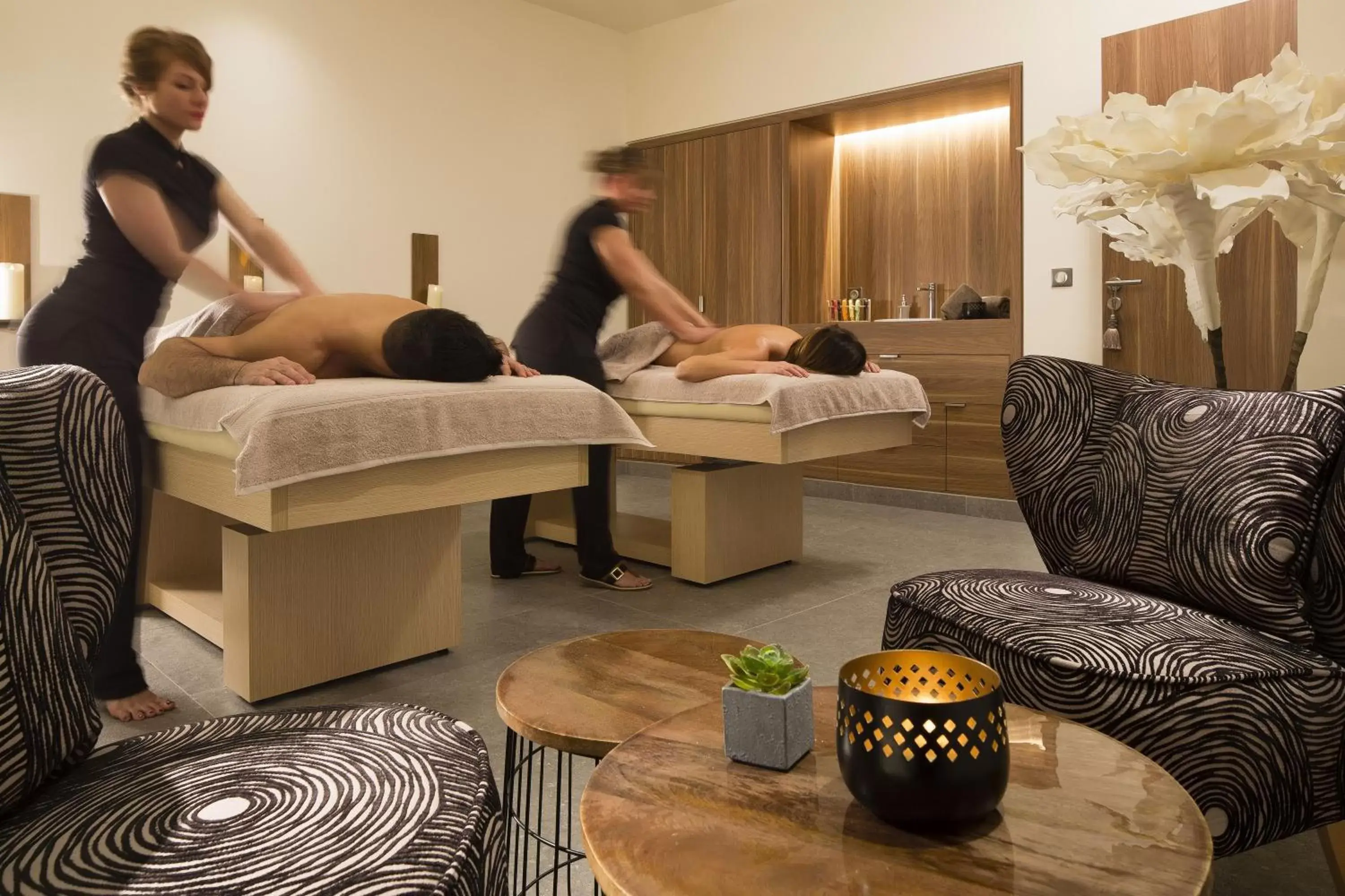 Massage in Golden Tulip Aix les Bains - Hotel & Spa