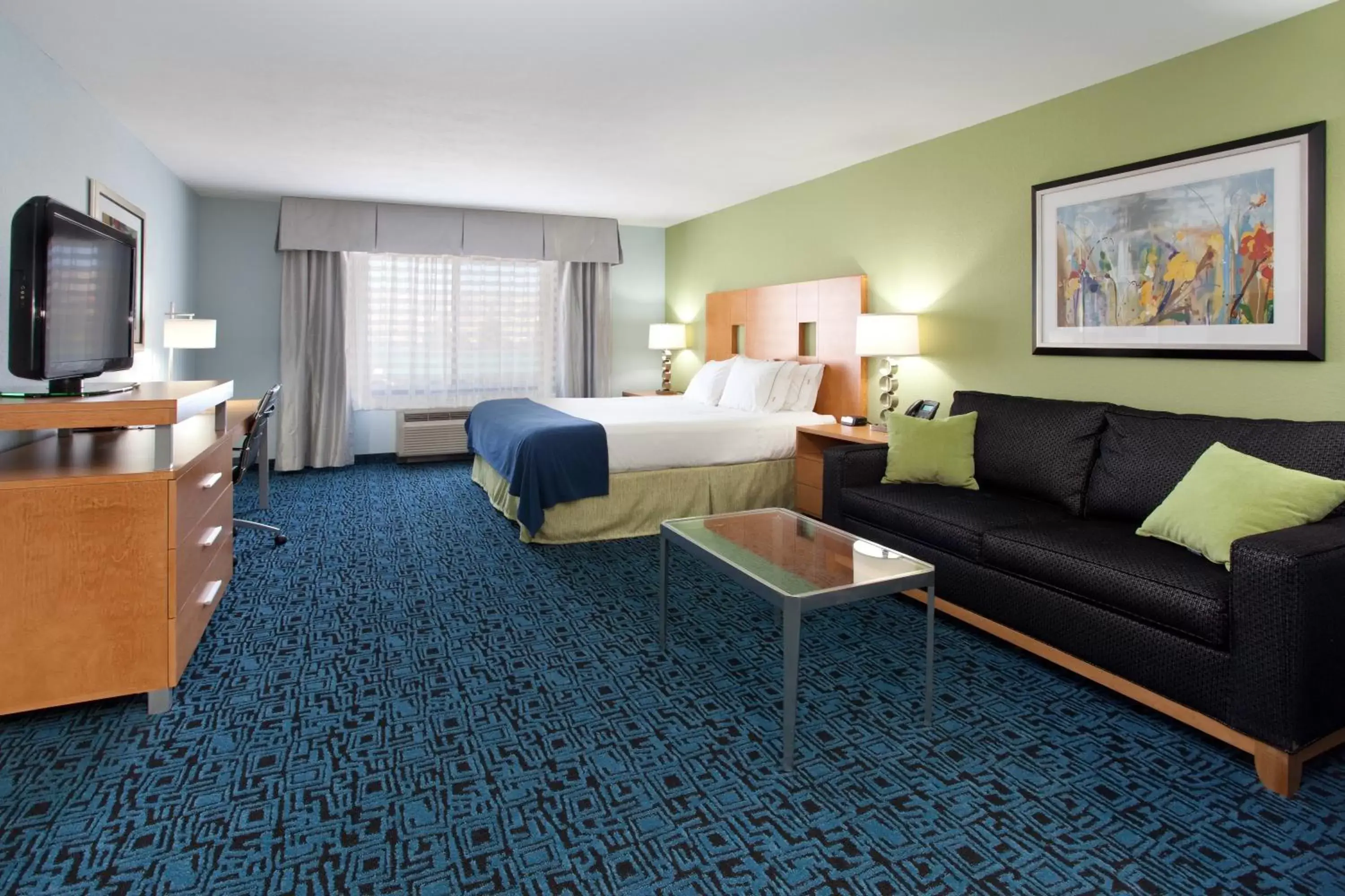 Photo of the whole room in Holiday Inn Express Hotel & Suites Rock Springs Green River, an IHG Hotel