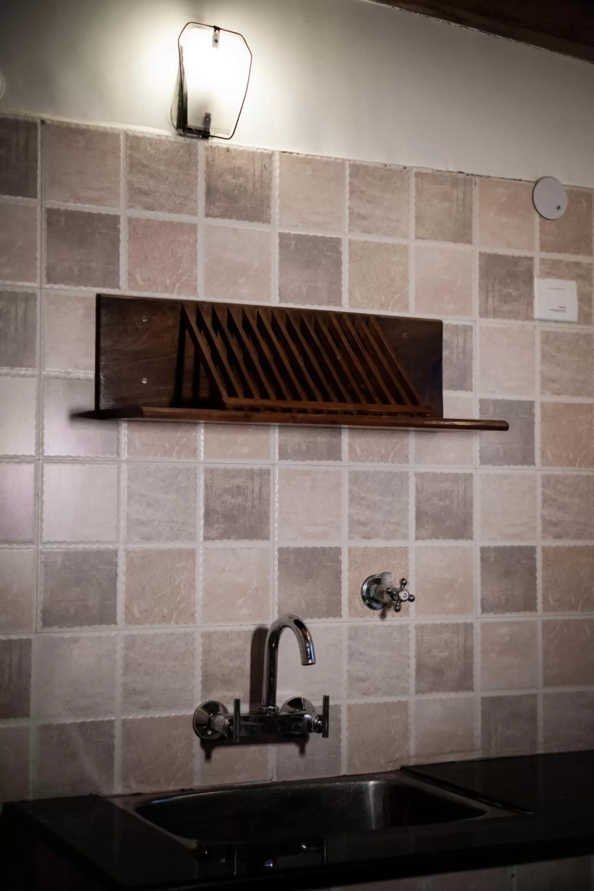 Kitchen or kitchenette in Bhikampur Lodge By Nine Hotels