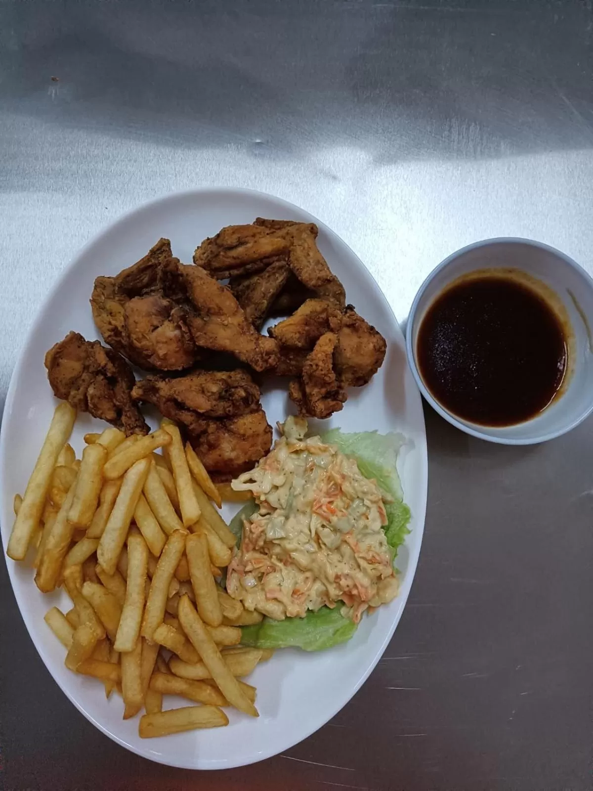 Restaurant/places to eat in Sunshine View Hotel and Restaurant