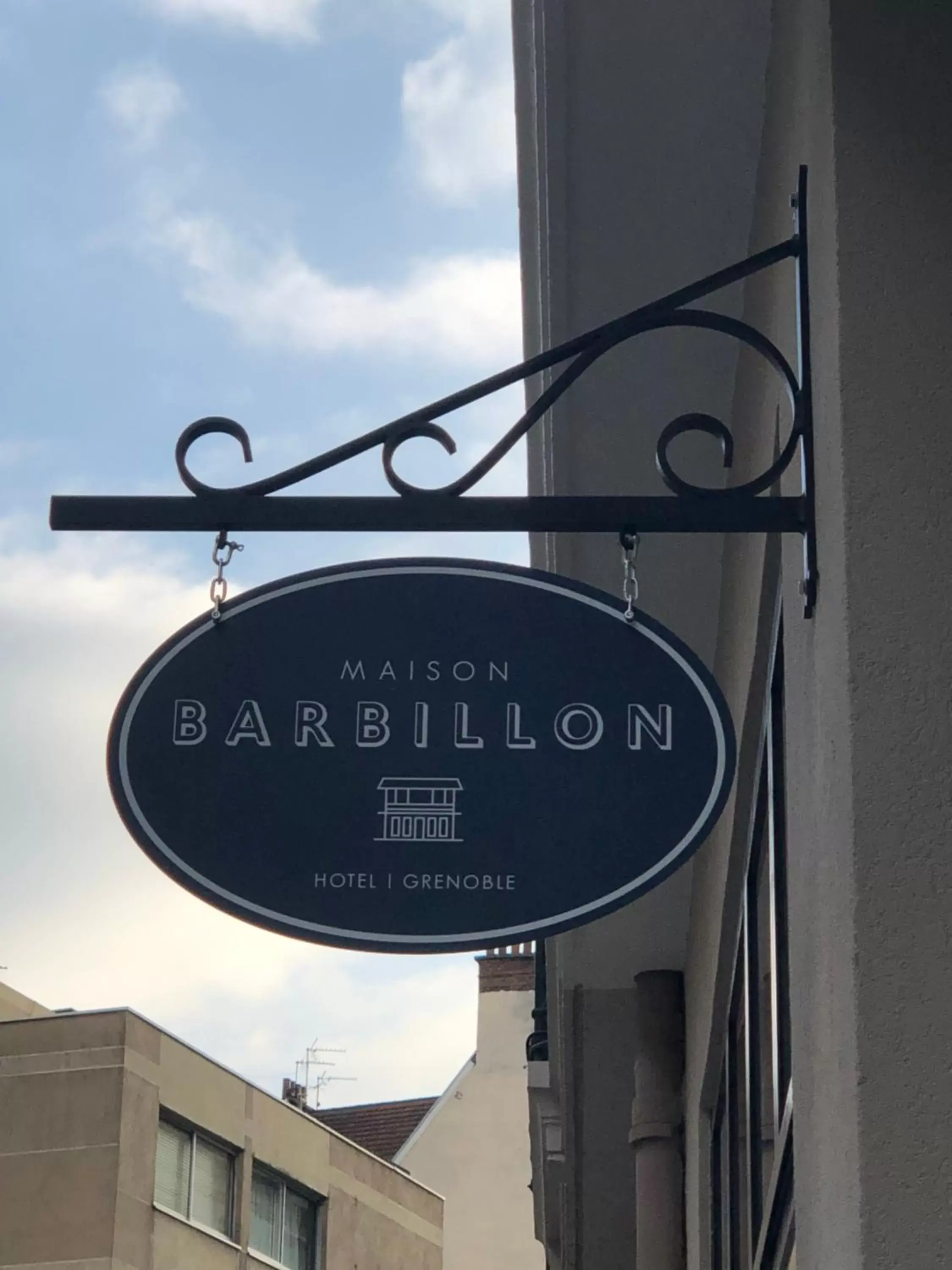 Property logo or sign in Maison Barbillon Grenoble