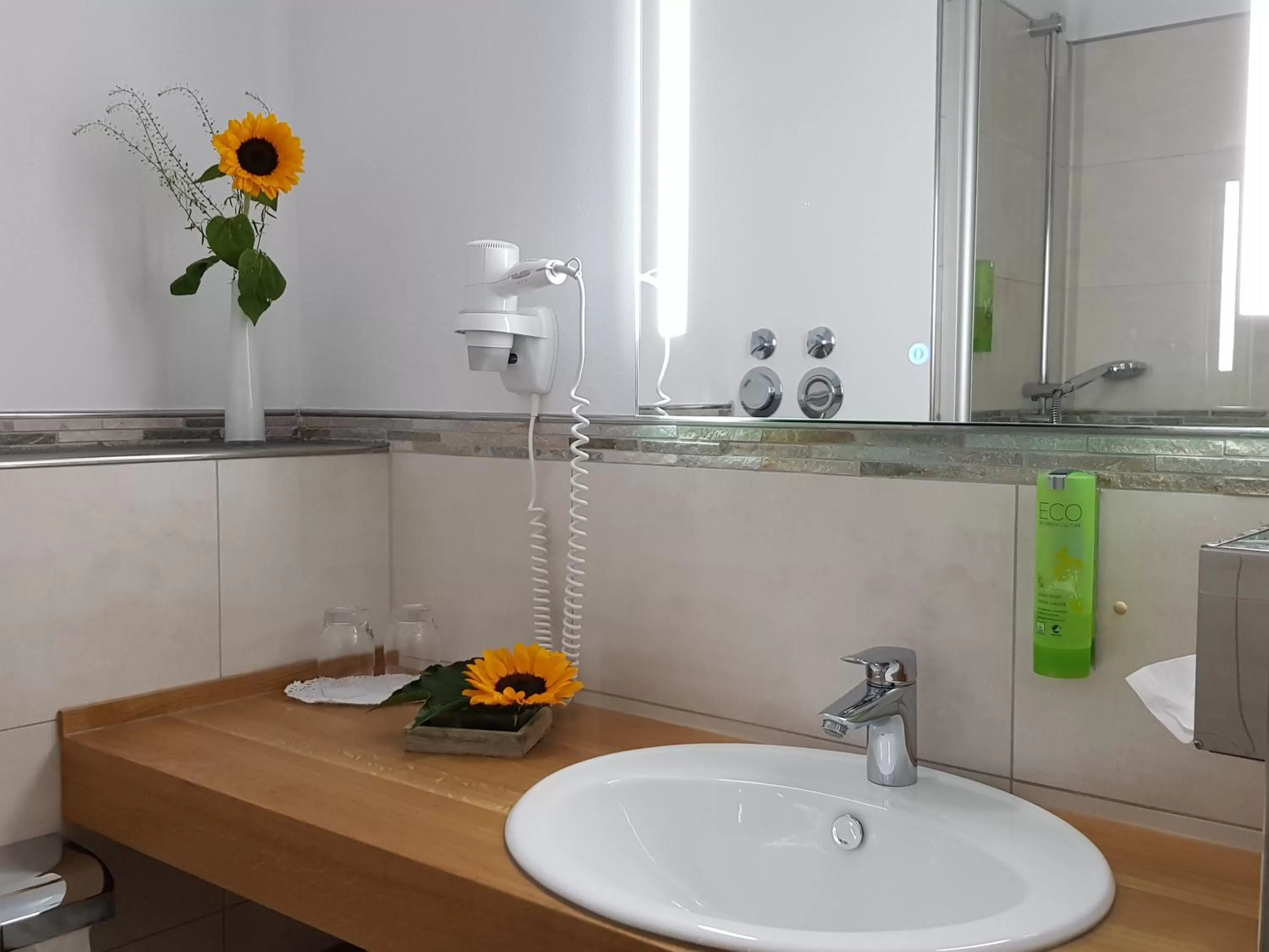 Bathroom in Hotel Graf Eberhard