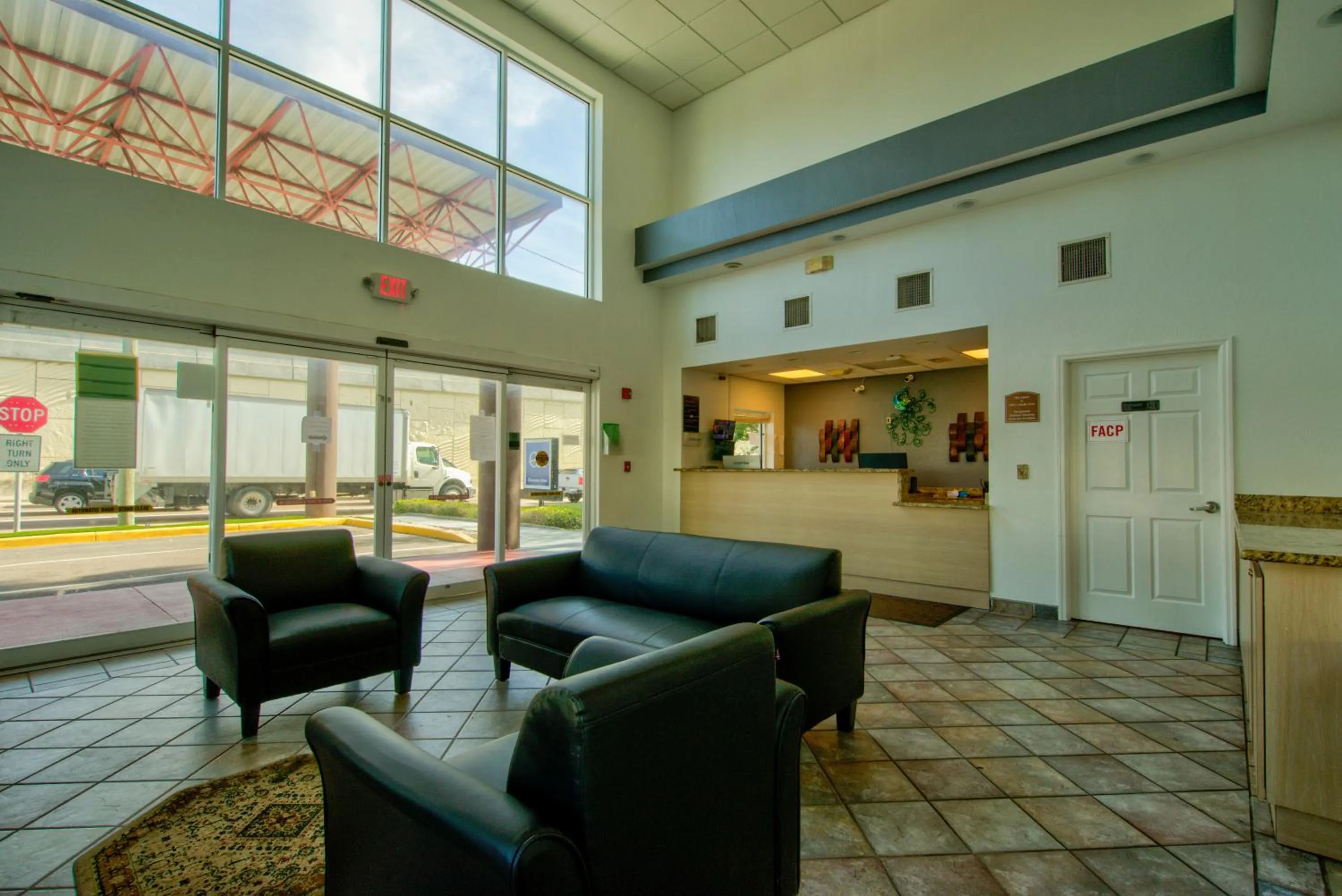 Seating Area in Clearwater Hotel