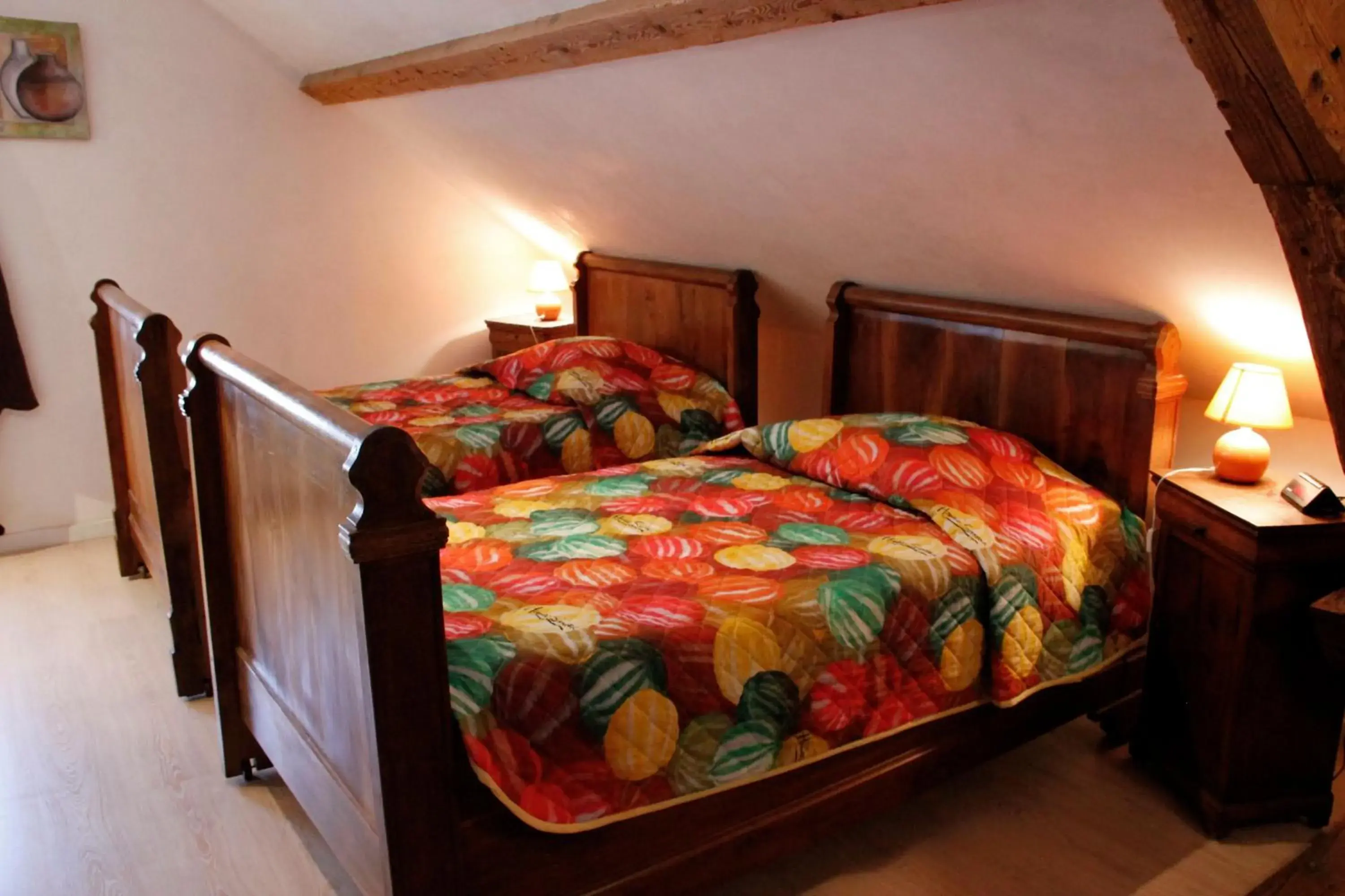 Bedroom, Bed in La Coutrotte Becquine