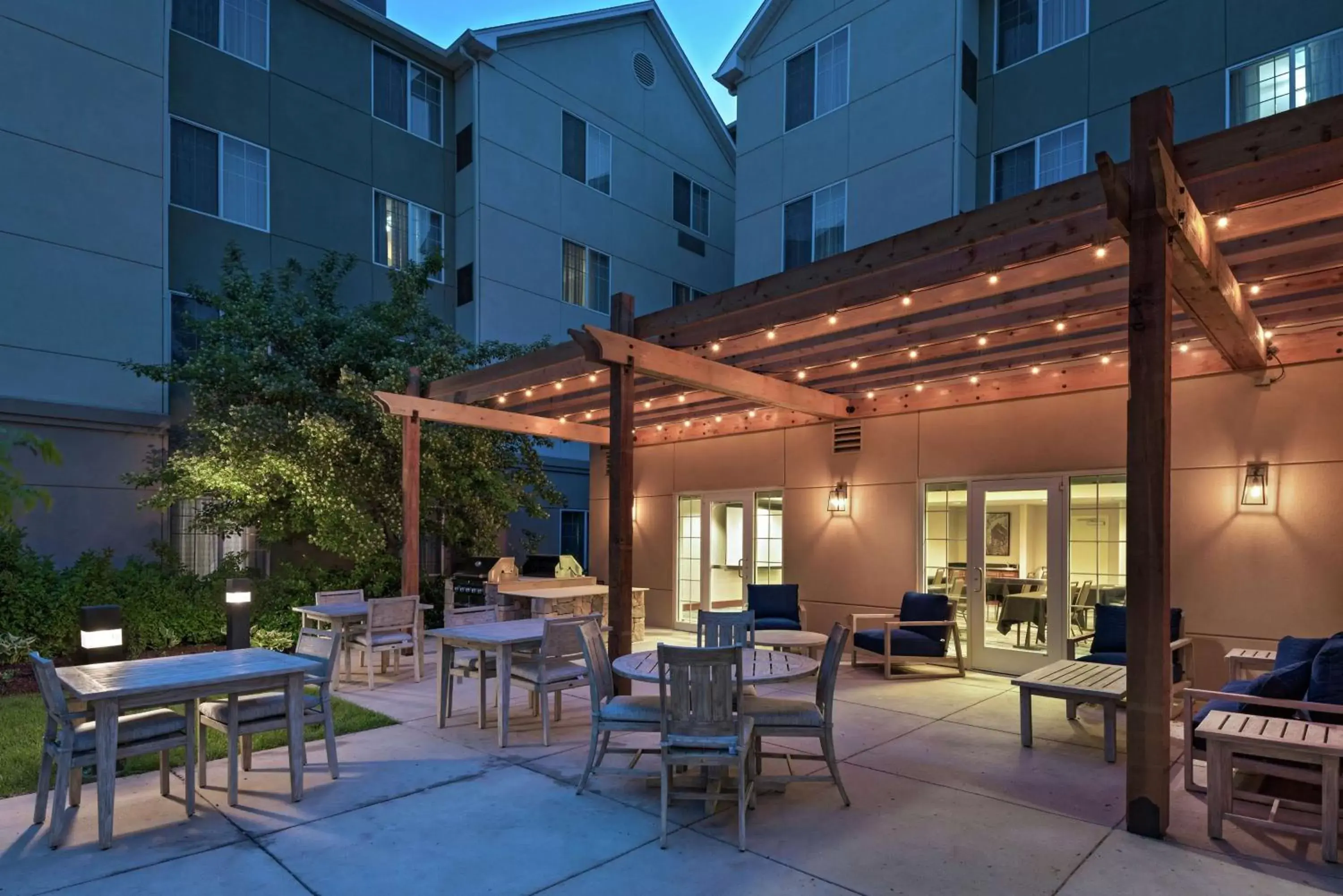 Patio, Restaurant/Places to Eat in Homewood Suites by Hilton Fort Collins