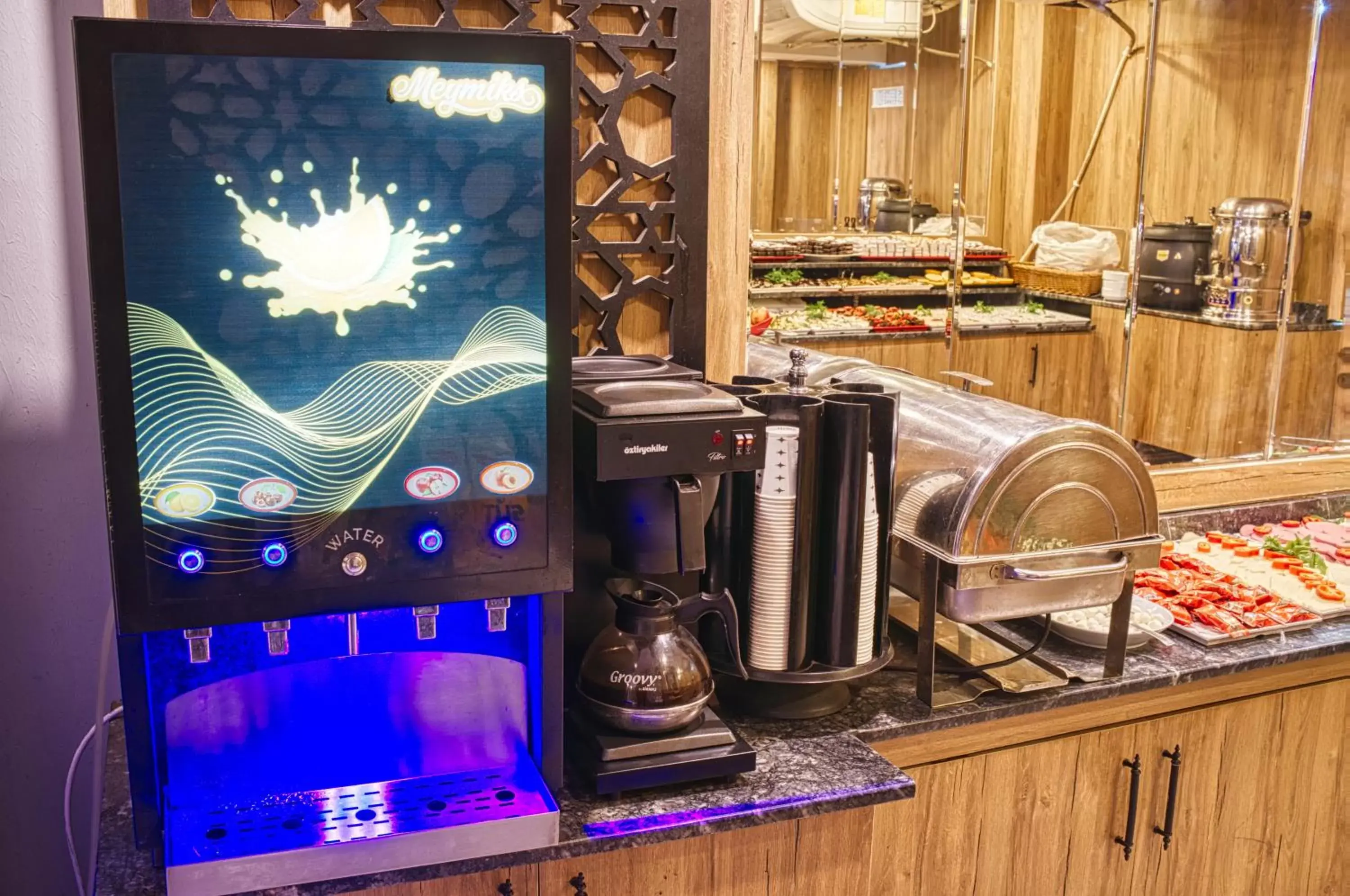 Coffee/tea facilities in Istanbul Sirkeci Hotel