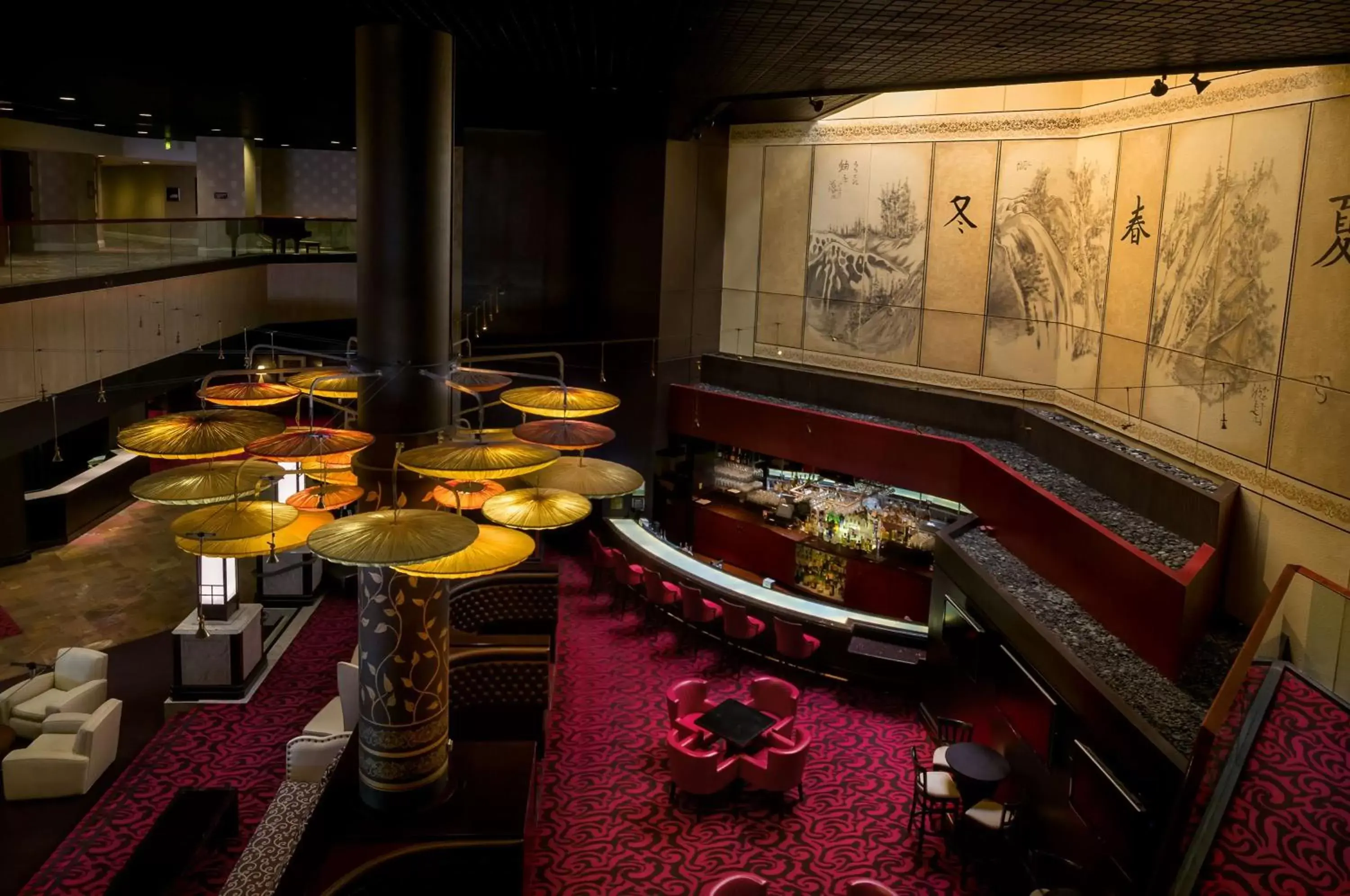 Lounge or bar in Doubletree by Hilton Los Angeles Downtown Lounge or bar in Doubletree by Hilton Los Angeles Downtown