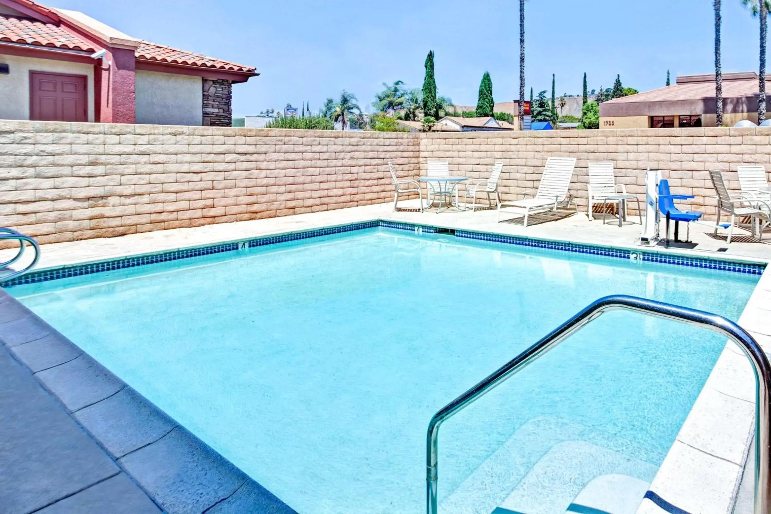 Pool view, Swimming Pool in Travelodge by Wyndham Banning Casino and Outlet Mall