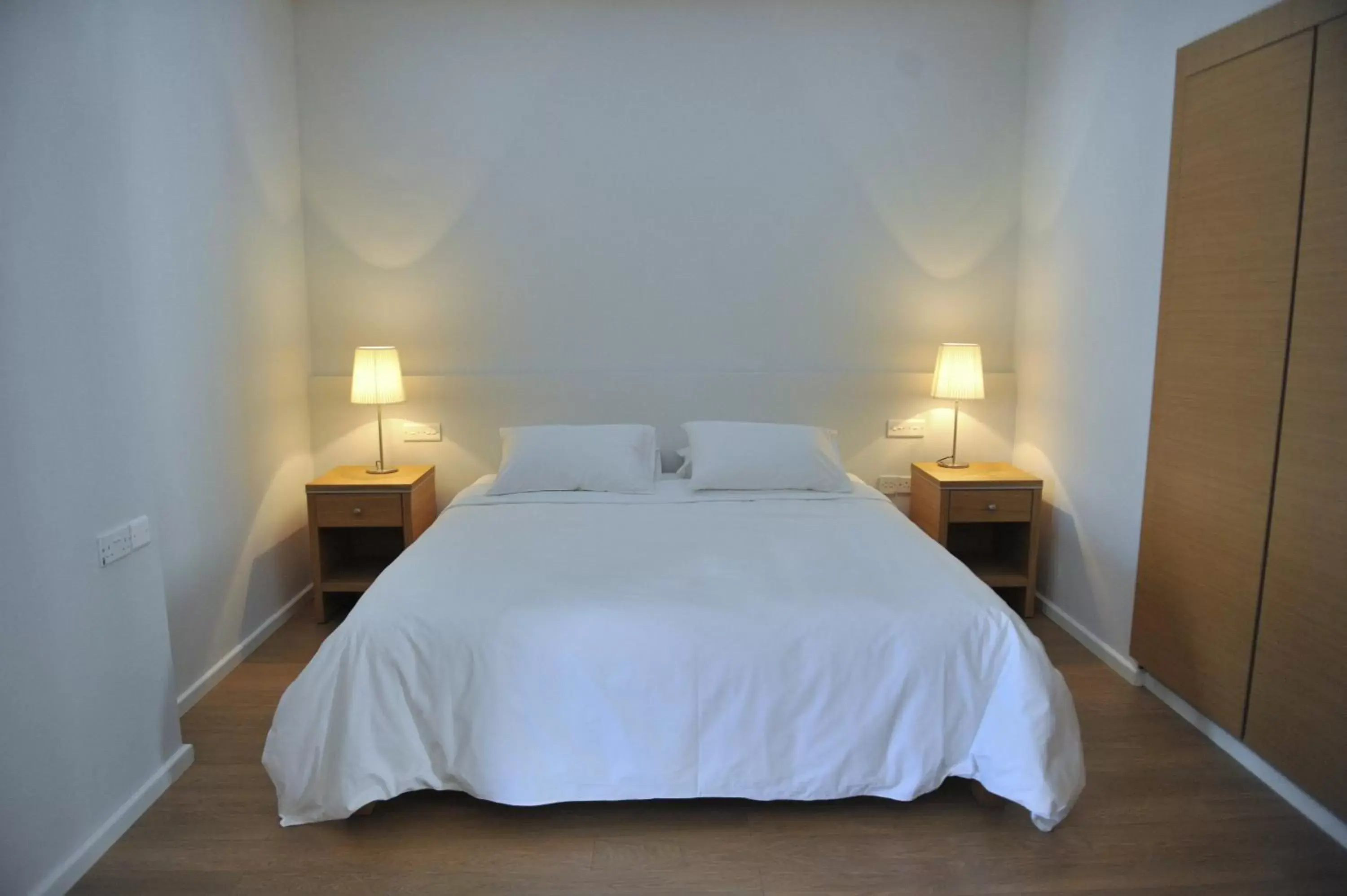 Bed in E-Hotel Larnaca Resort & Spa