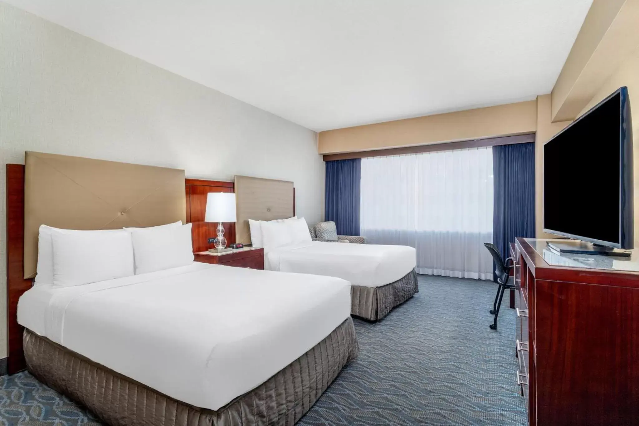 Photo of the whole room in Crowne Plaza Hotel Los Angeles Harbor, an IHG Hotel
