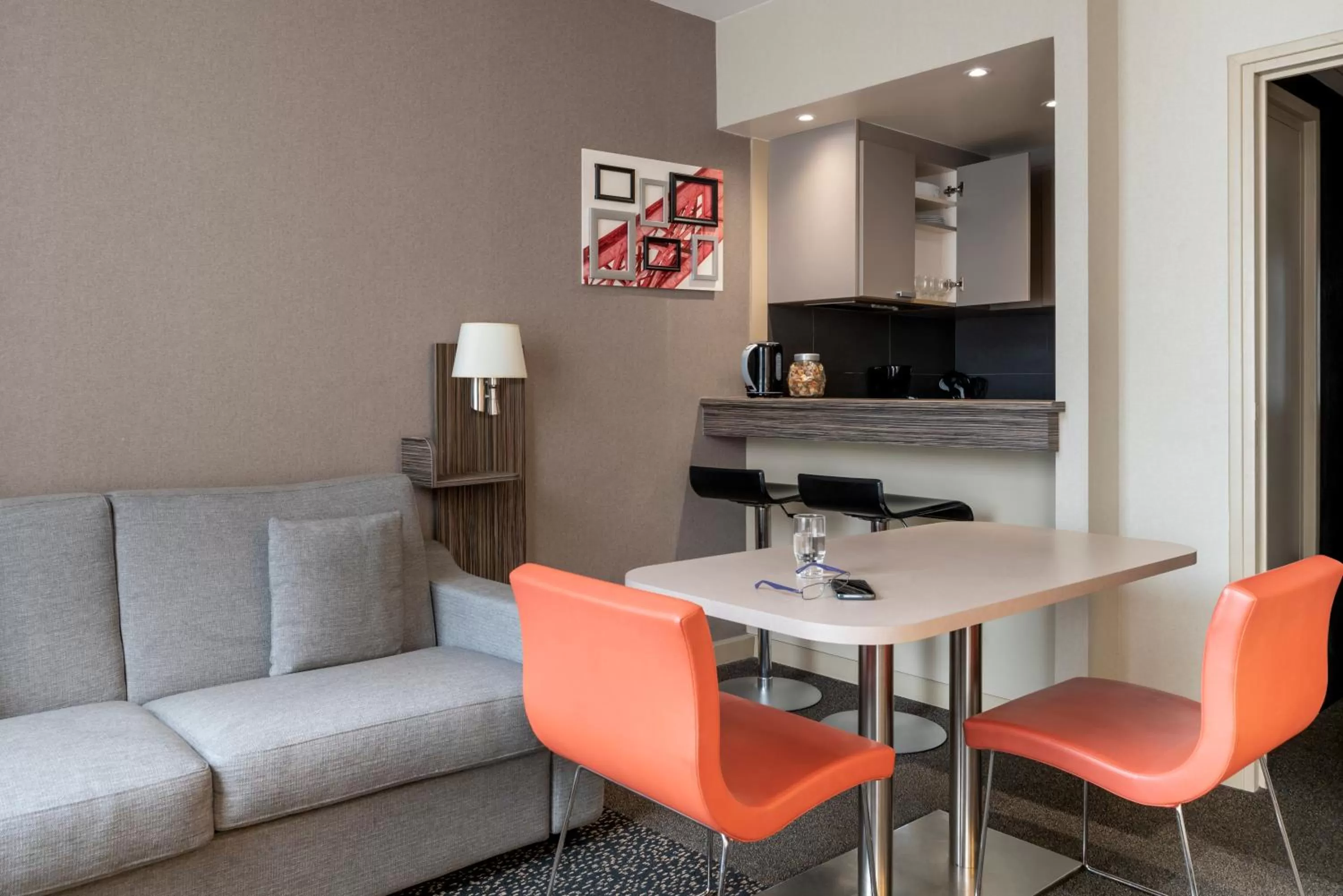 Living room in Aparthotel Adagio La Défense Esplanade