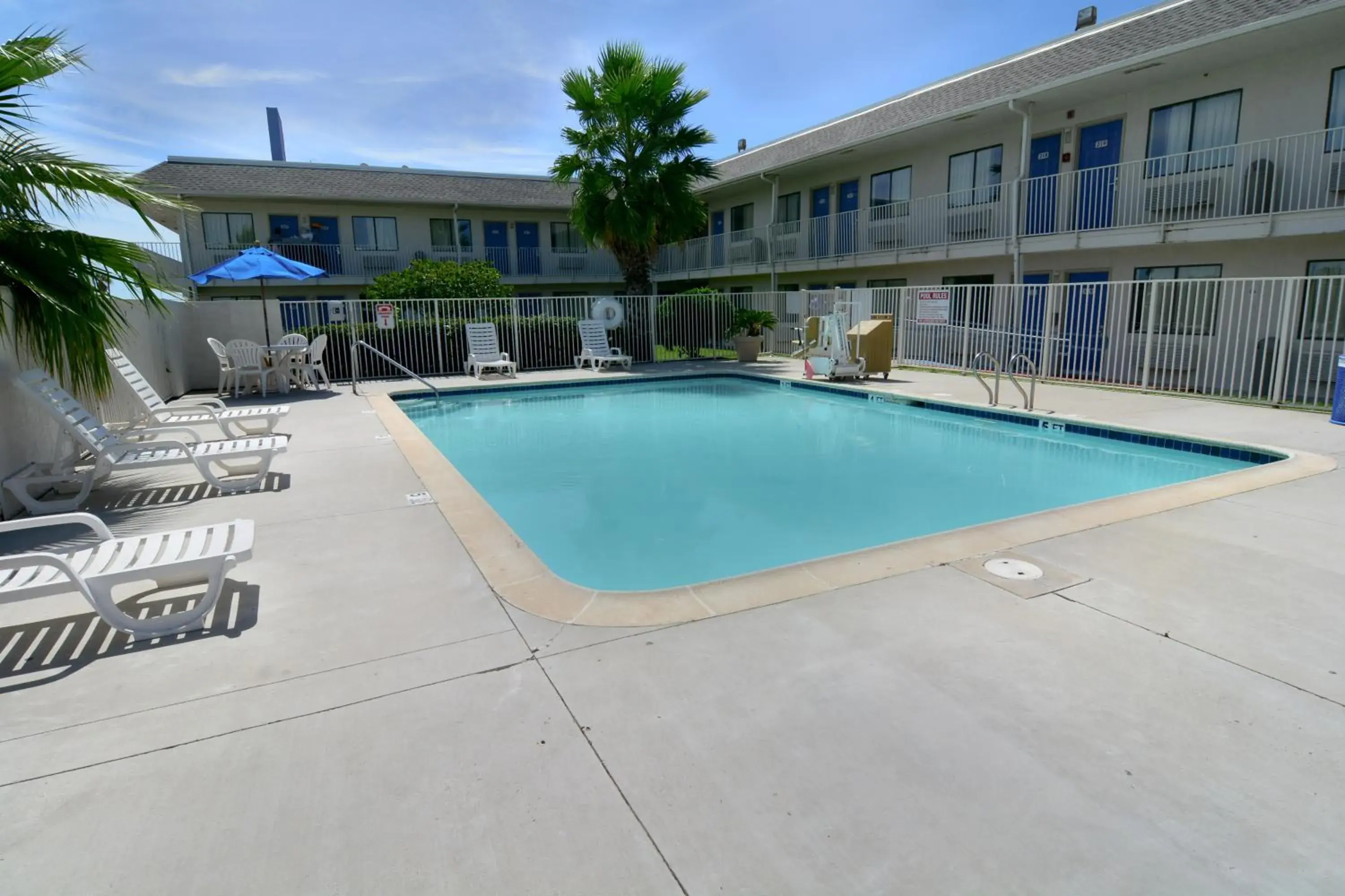 Swimming Pool in Motel 6-Galveston, TX