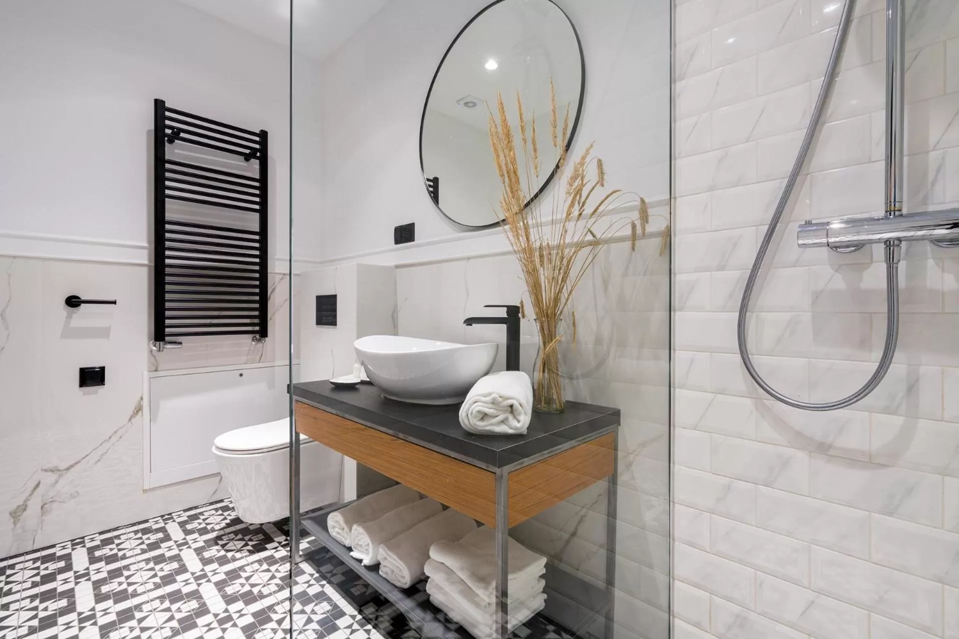 Shower in Kurort Kameralny