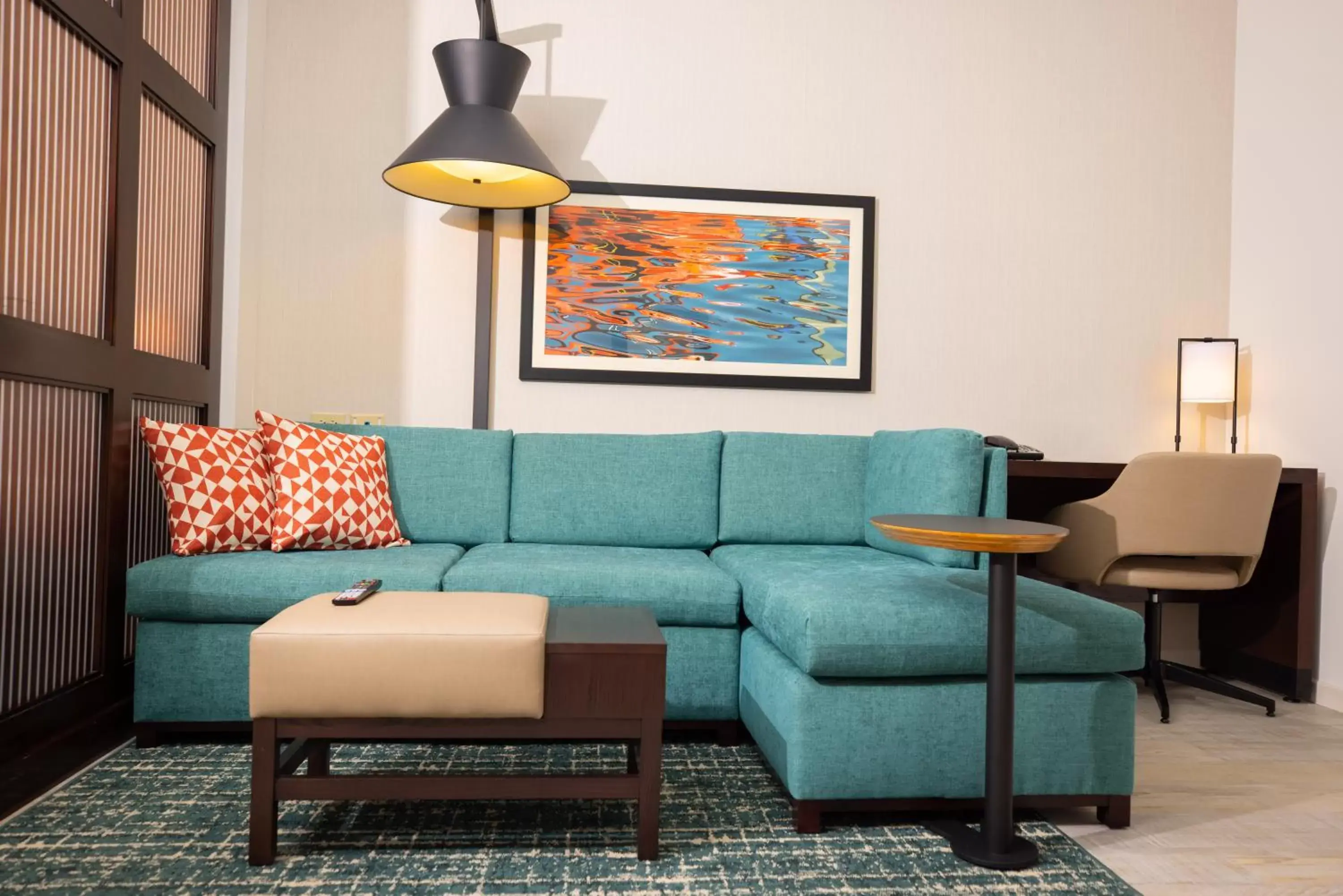 Living room, Seating Area in Hyatt Place West Palm Beach