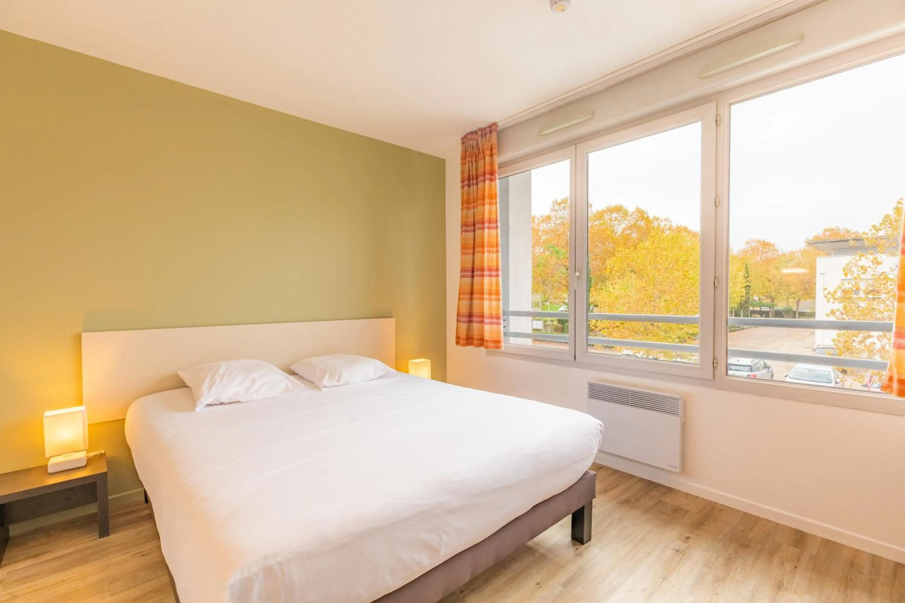 Bed in Appart'City Classic Bourg-en-Bresse