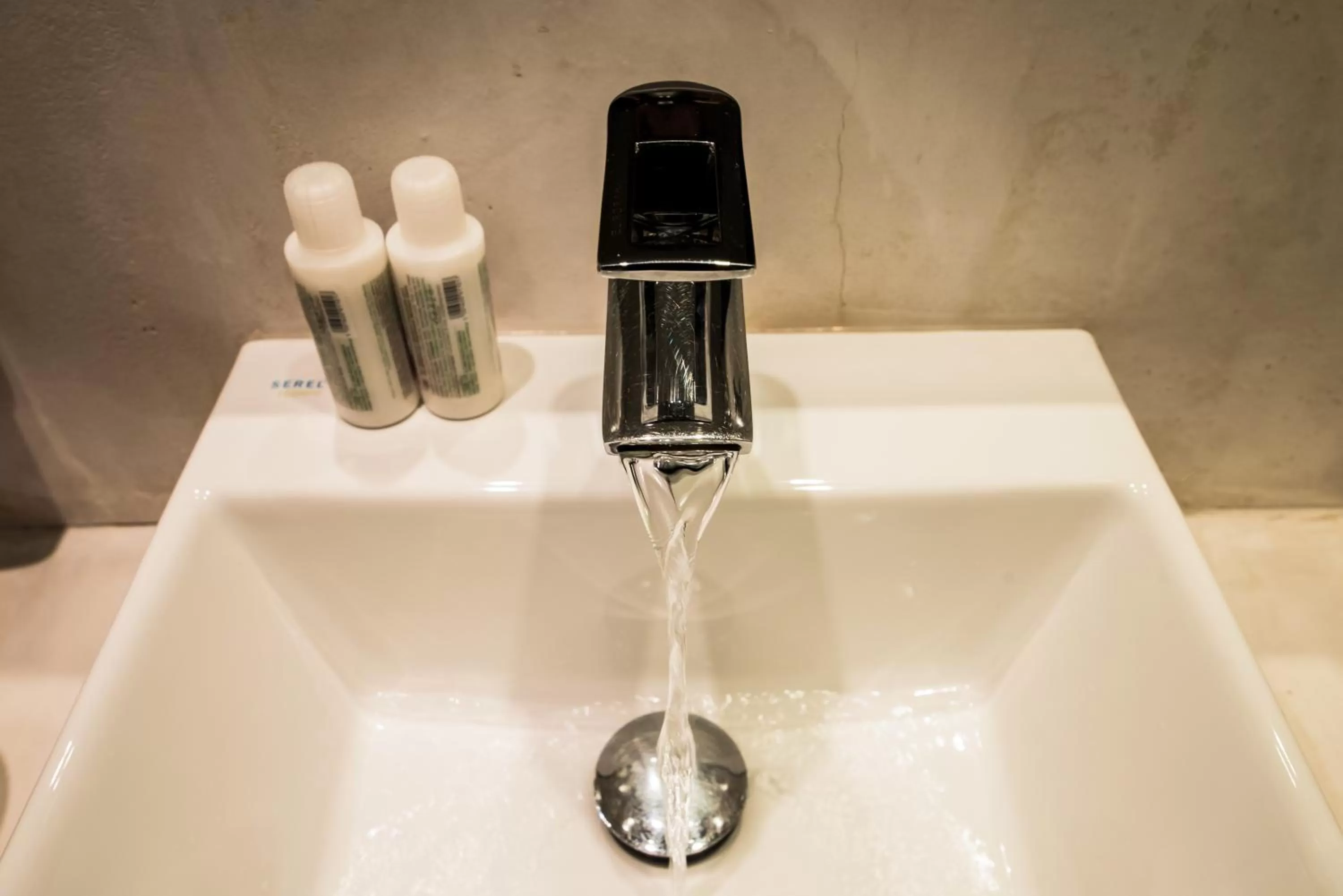 Bathroom in AthinA STREETAPARTMENTS