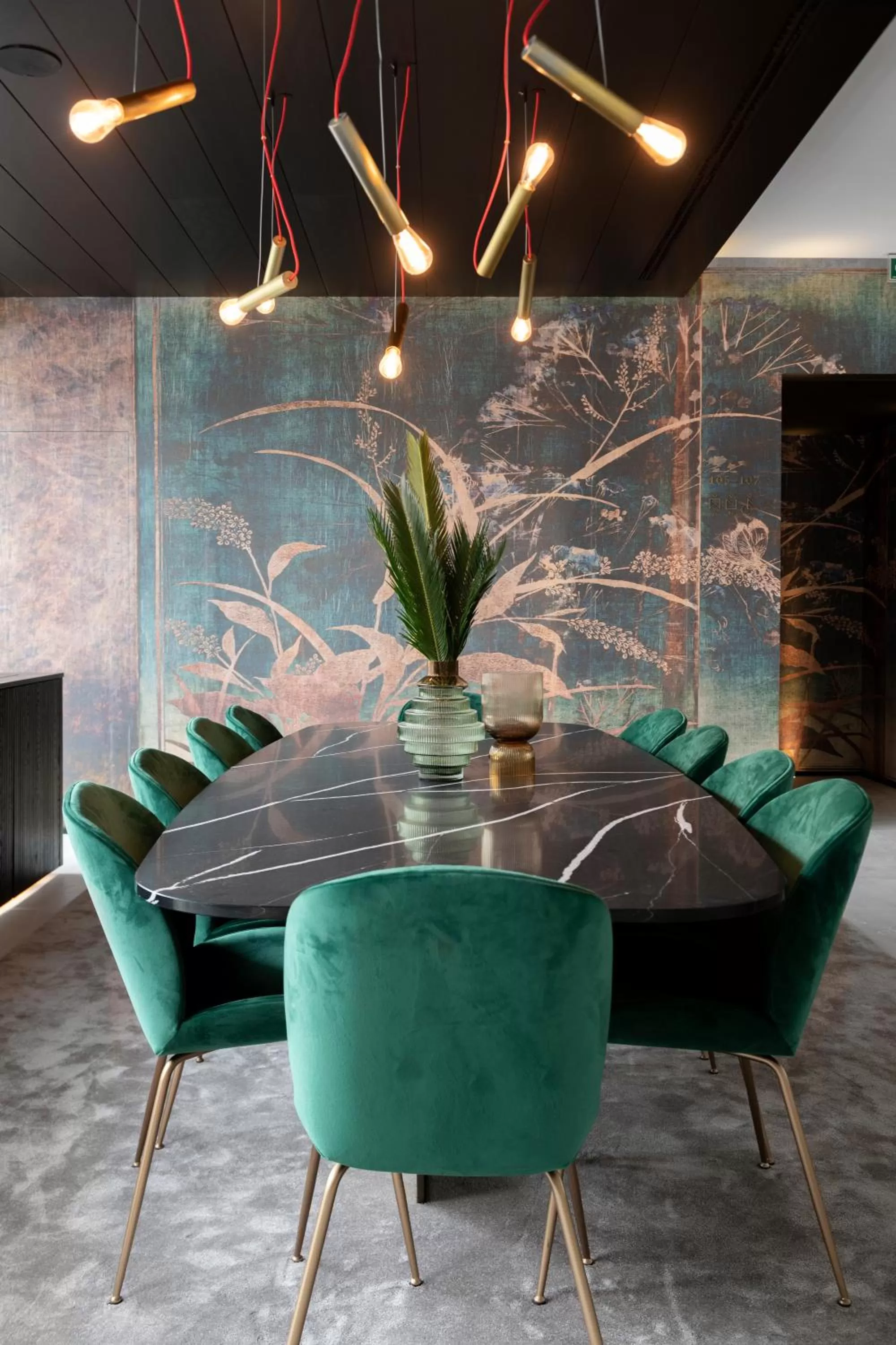 Dining area in We Me Suite Hotel