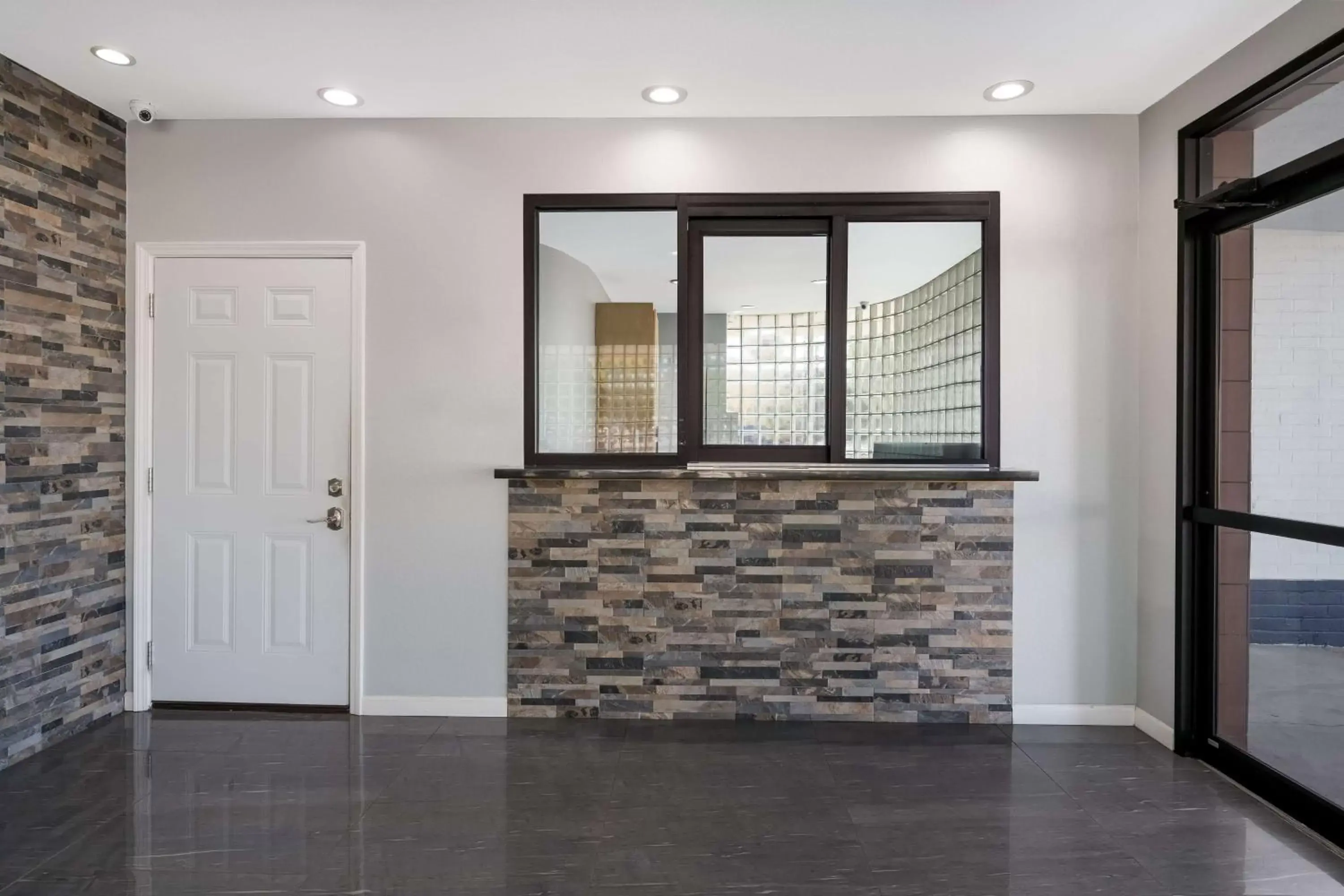 Lobby or reception in SureStay Hotel by Best Western Spring North Houston Lobby or reception in SureStay Hotel by Best Western Spring North Houston