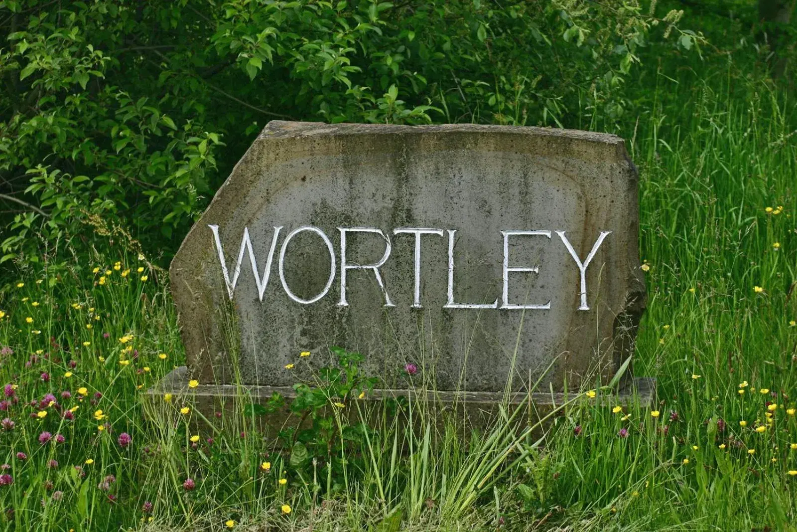 Neighbourhood, Property Logo/Sign in Wortley Cottage Guest House