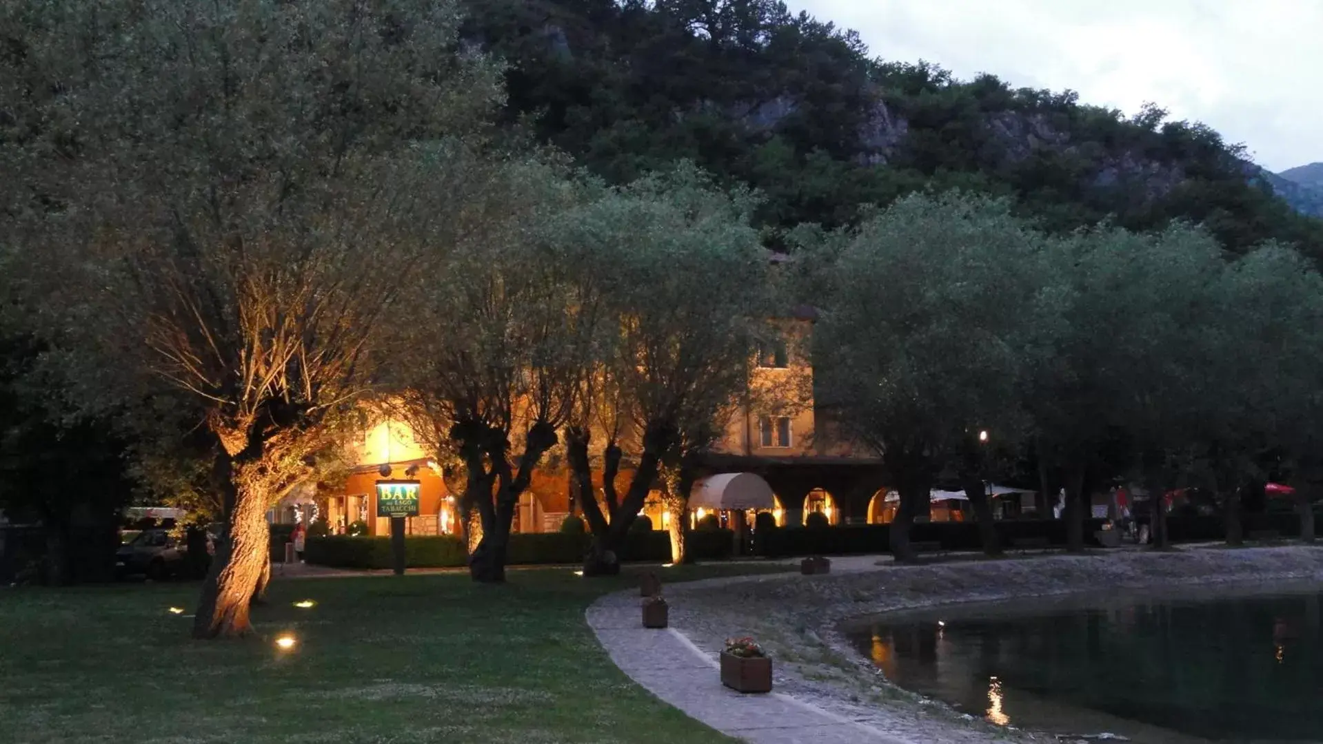 Facade/entrance in LH Hotel Del Lago Scanno